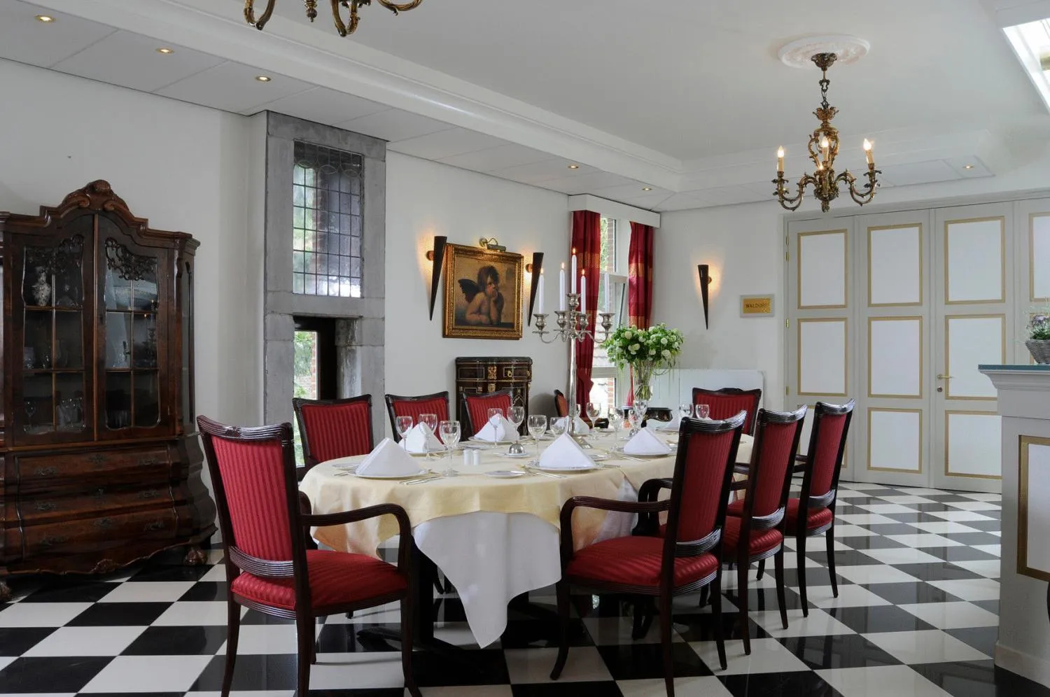 Restaurant/places to eat in Kasteel Wurfeld