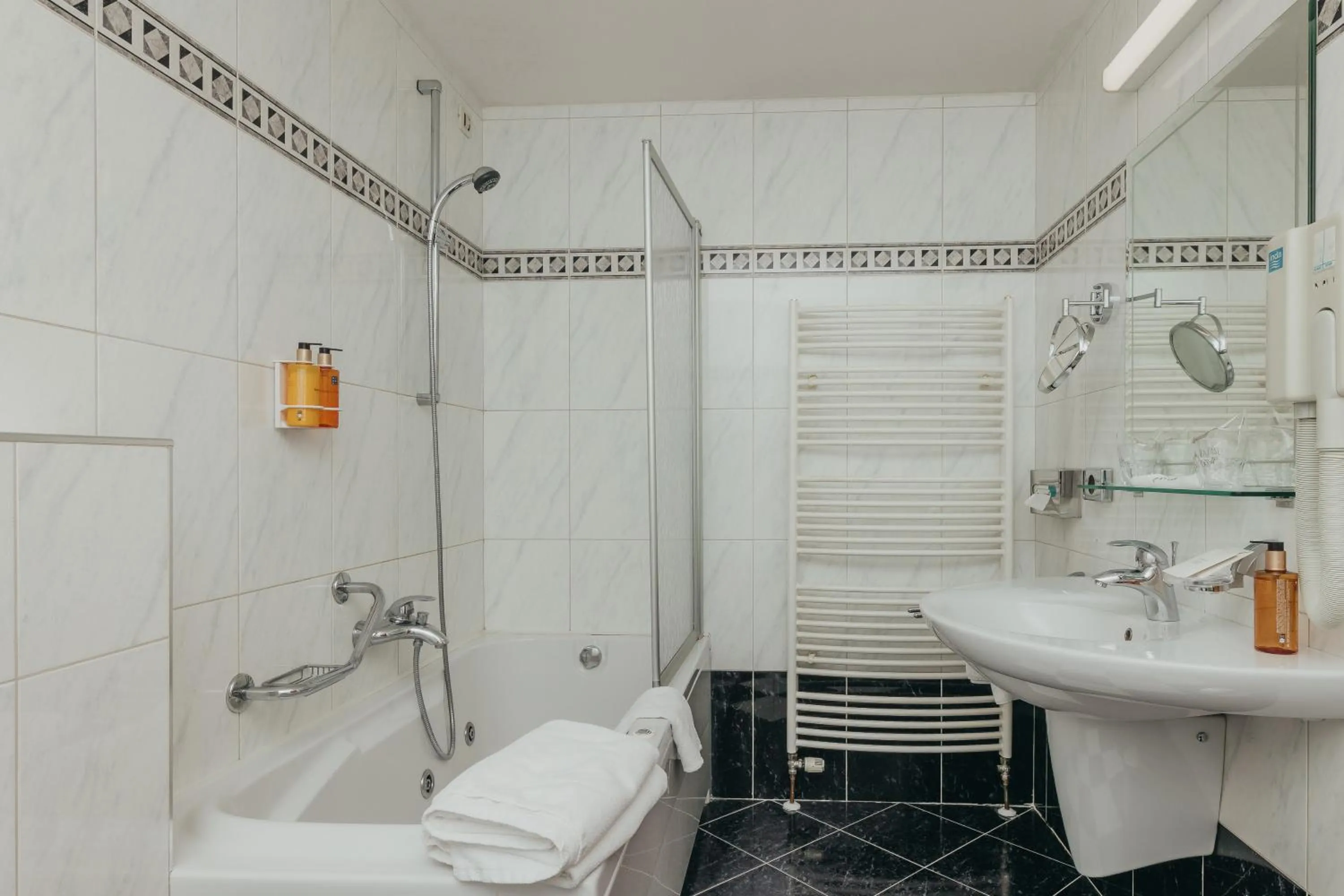 Toilet in Boutique Hotel Korana Srakovcic