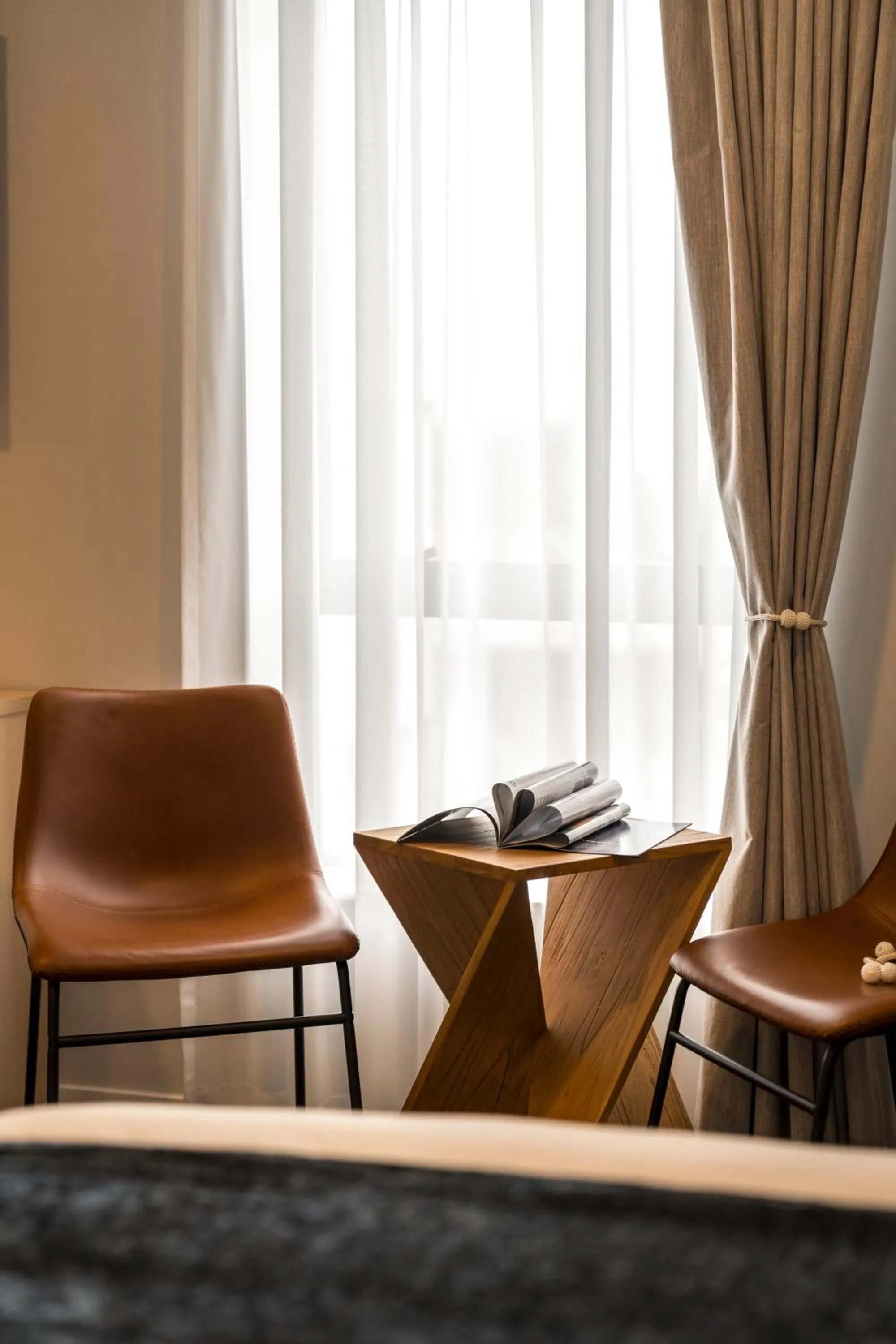 Seating area in Takapuna International Motor Lodge