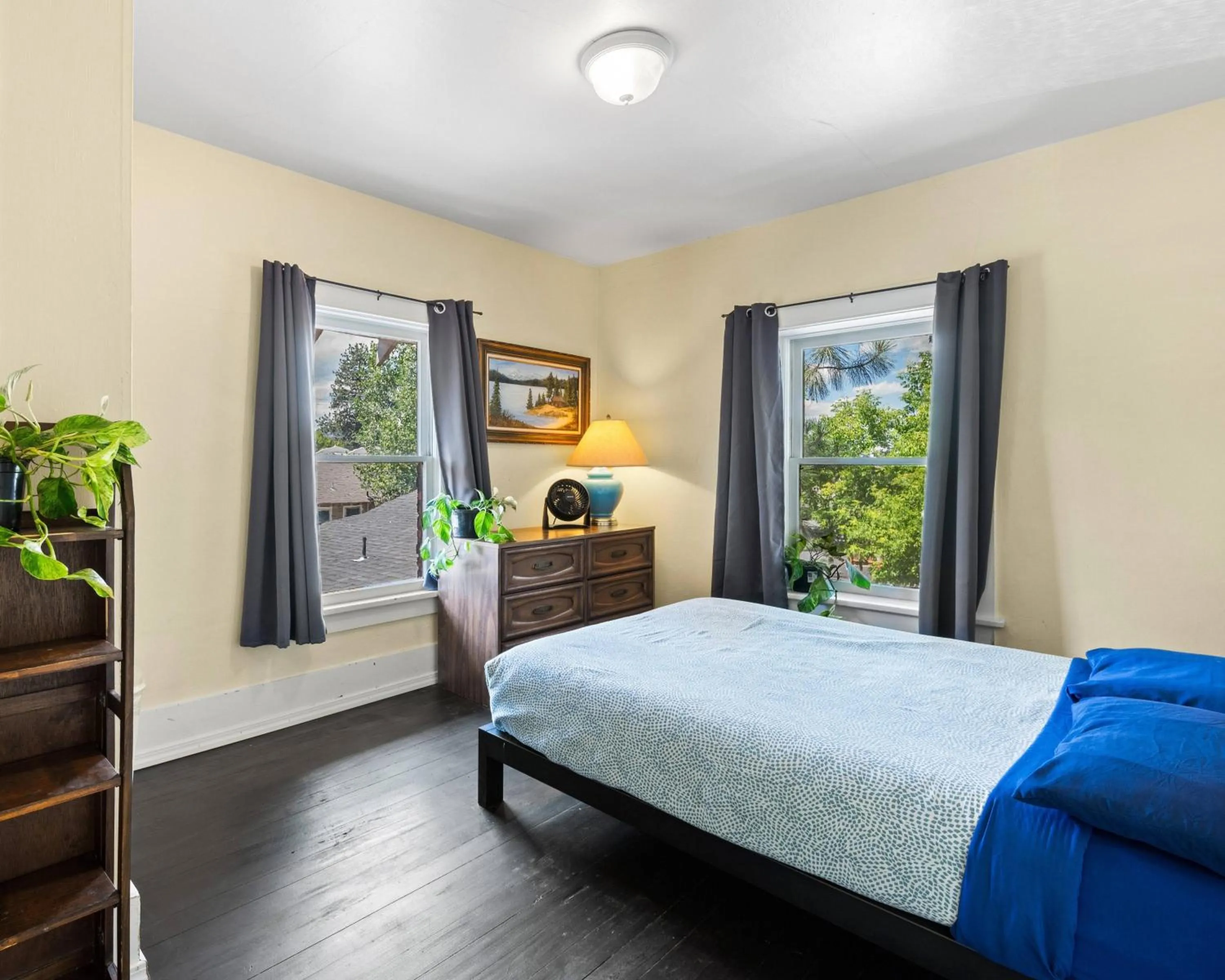 Bed in Bunk & Brew Historic Lucas House - Hostel