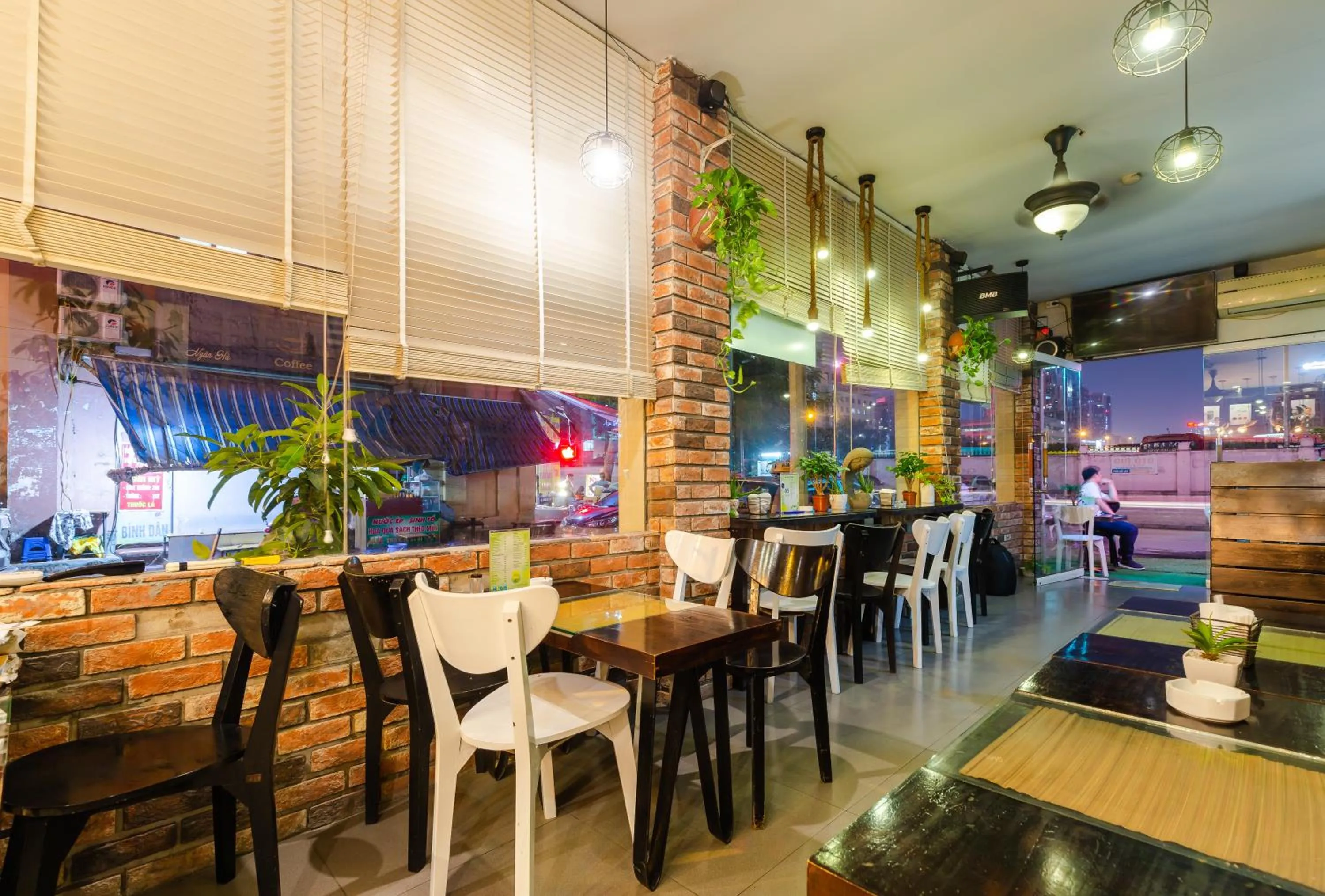 Restaurant/places to eat in An Phú Hà Nội Hotel & Spa - Mỹ Đình