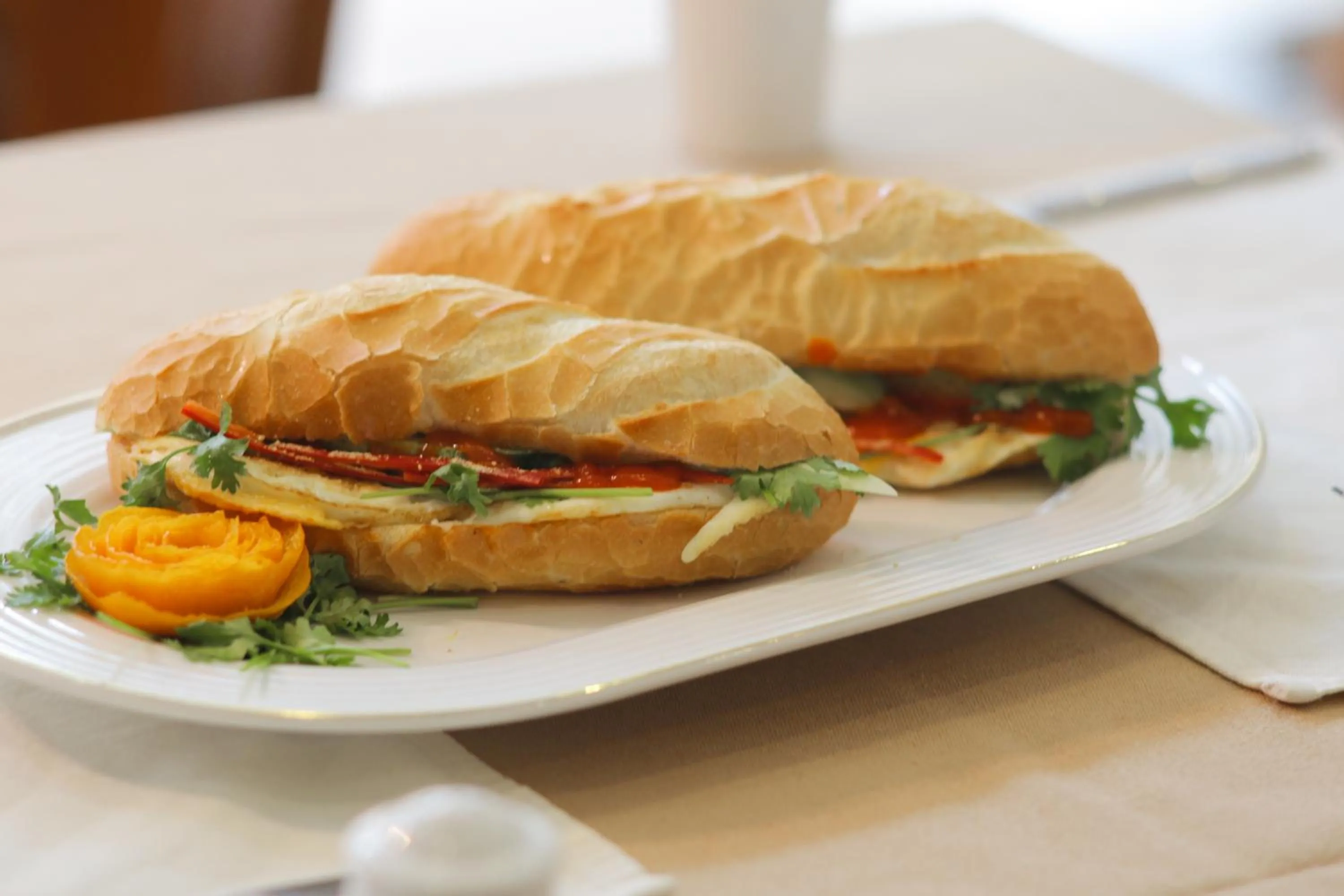 Restaurant/places to eat in New Space Hotel Airport