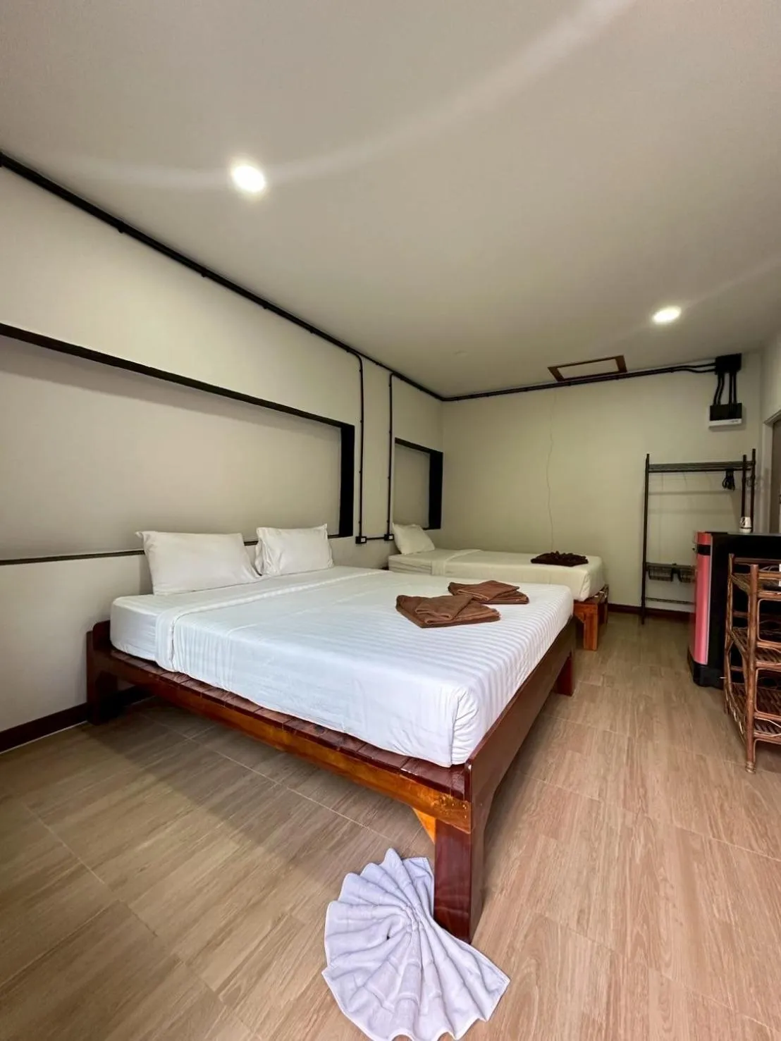 Bed in Klongdao Sunset Villa