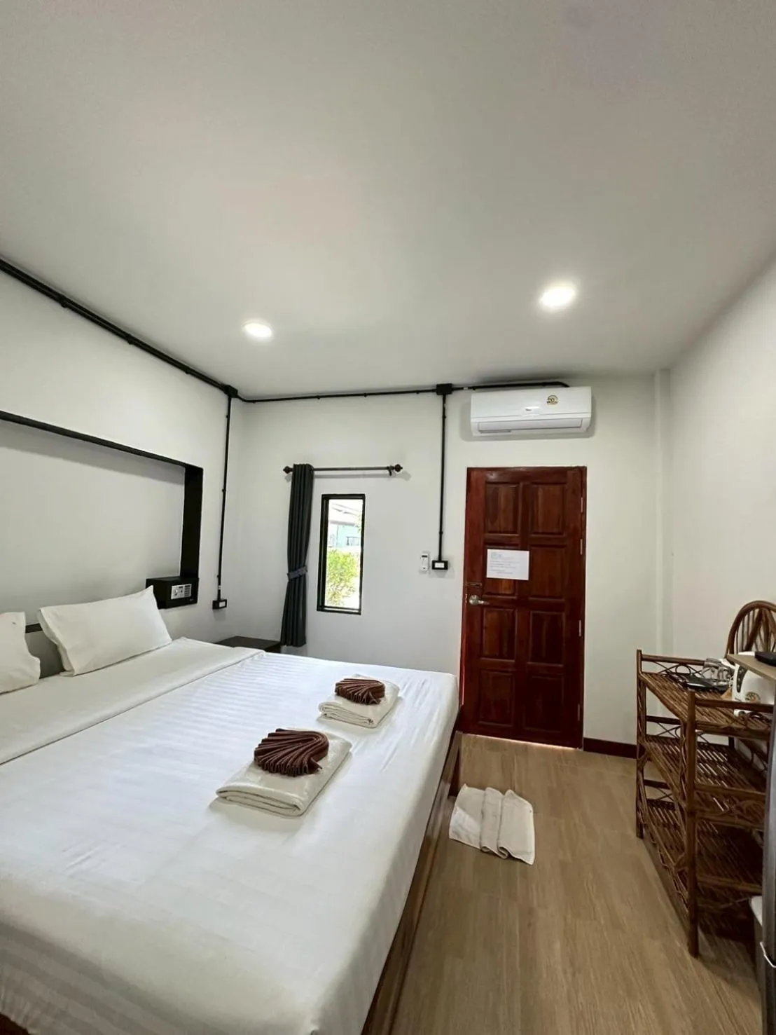 Bed in Klongdao Sunset Villa