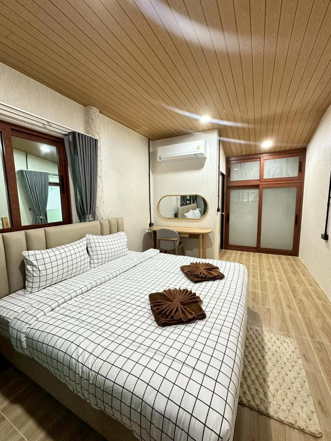 Bed in Klongdao Sunset Villa