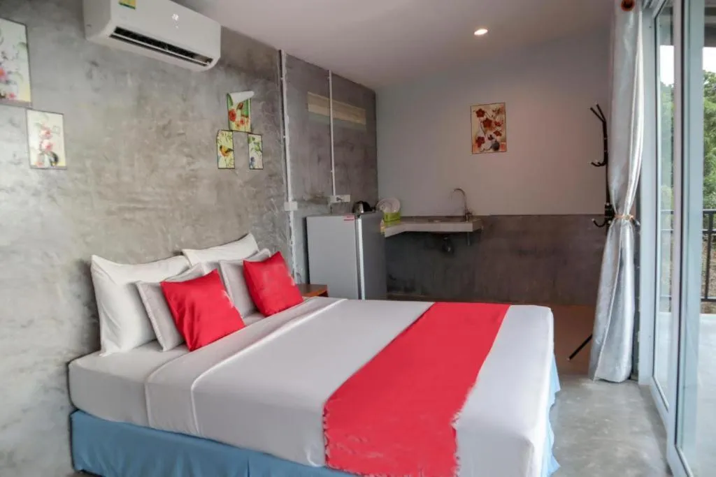 Bed in Chom Dao Resort
