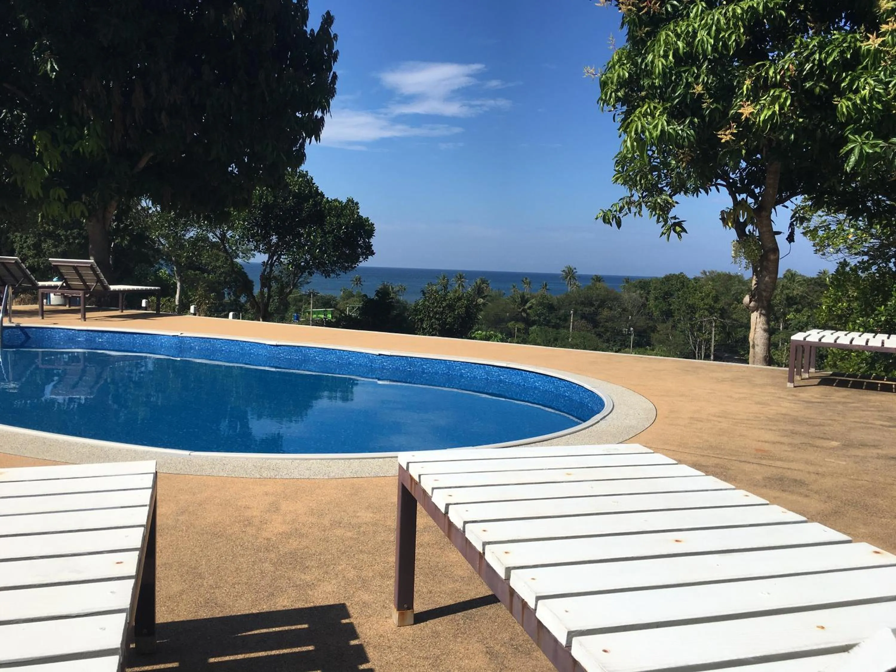 Swimming pool in Chom Dao Resort