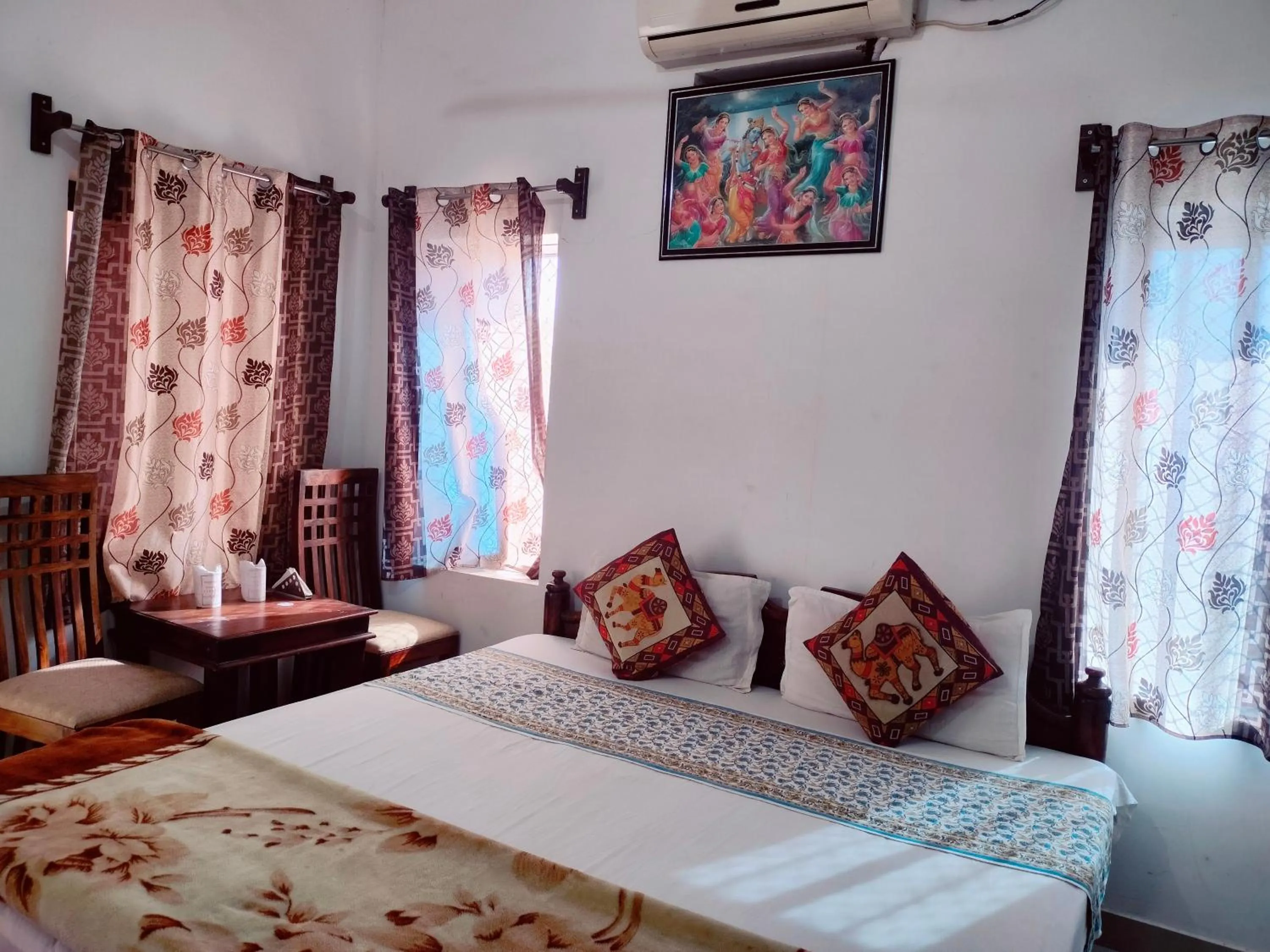 Bed in Hotel Mandawa Palace And Restaurent