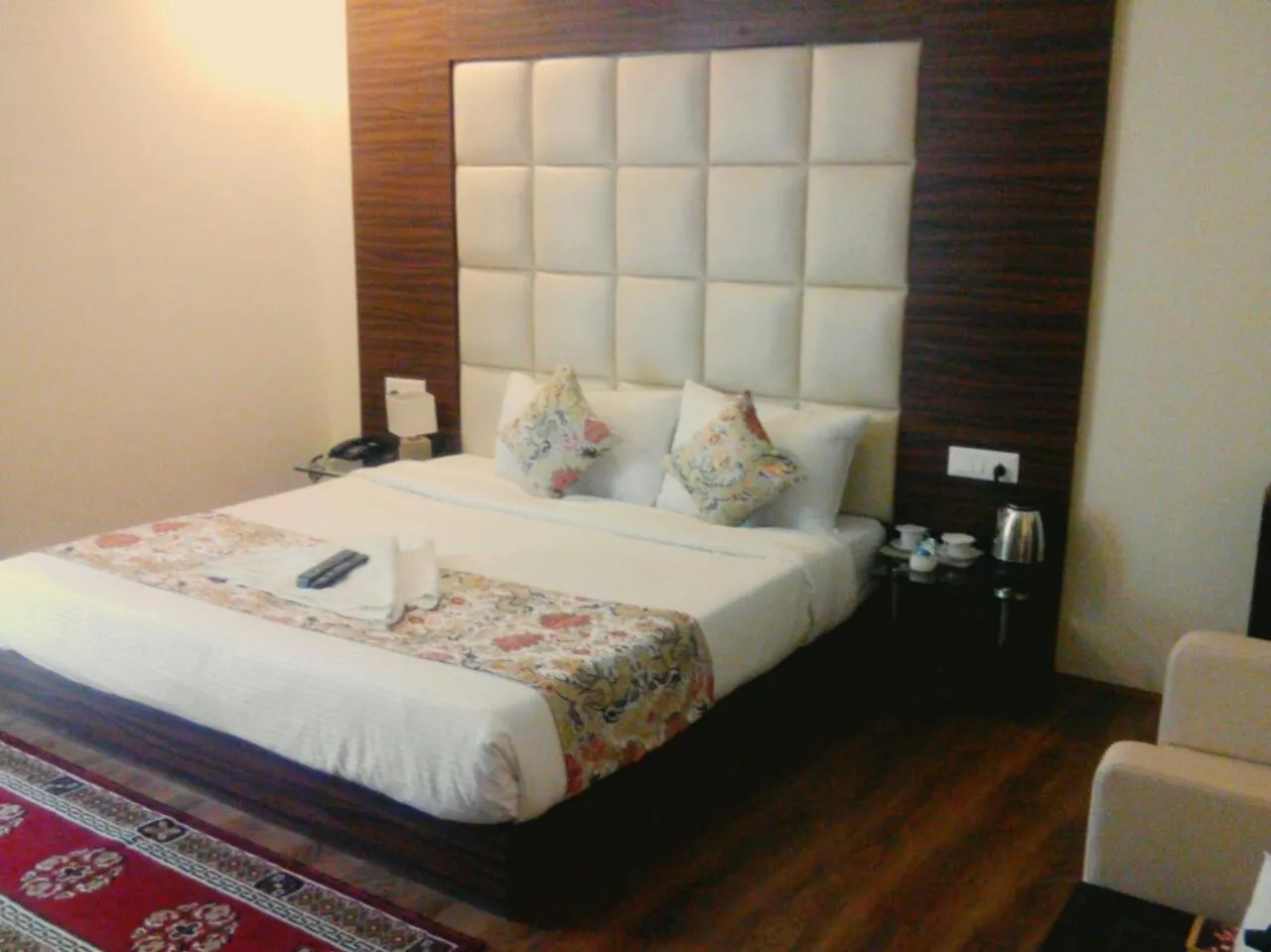 Photo of the whole room, Bed in Jagjeet's Sikkim Retreat