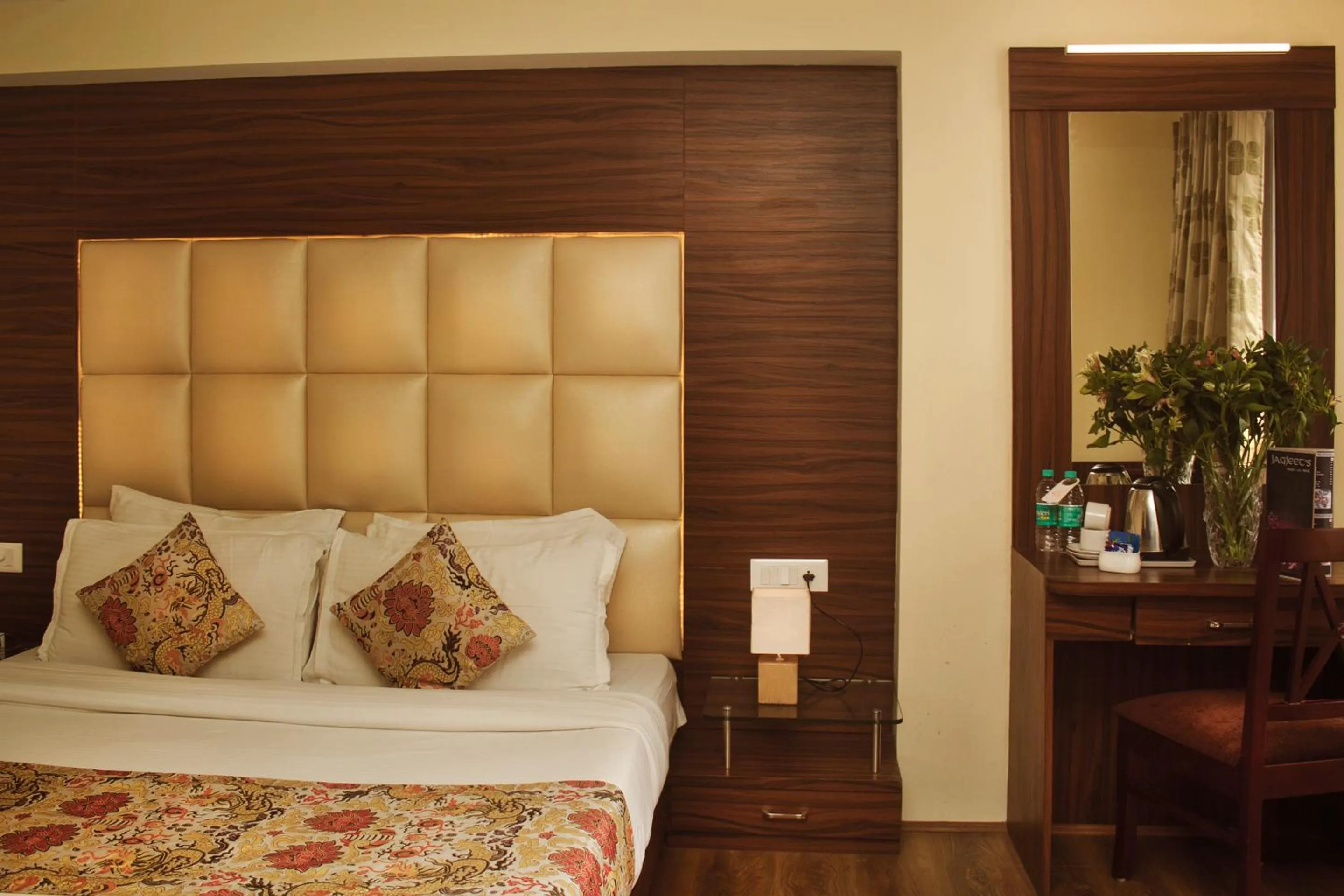 Bed in Jagjeet's Sikkim Retreat