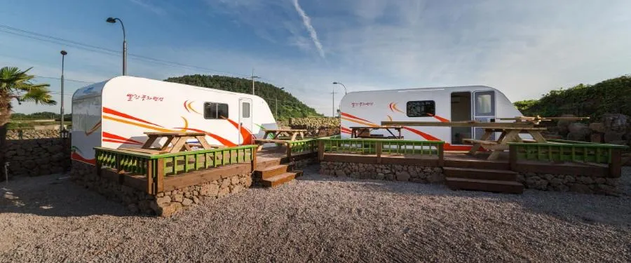 Property building in Red Windmill Pension