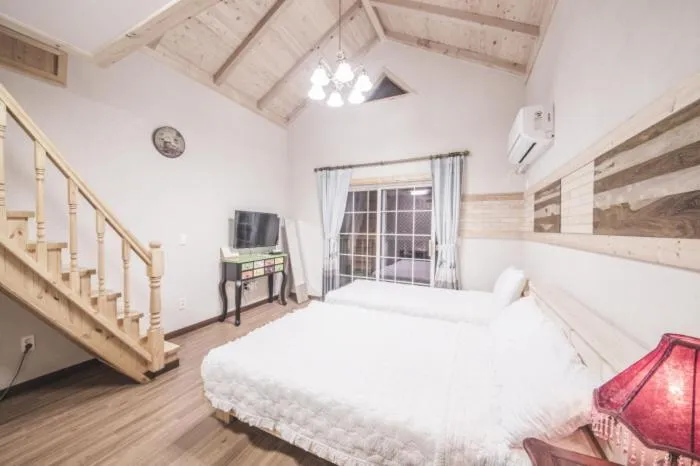 Bed in Red Windmill Pension