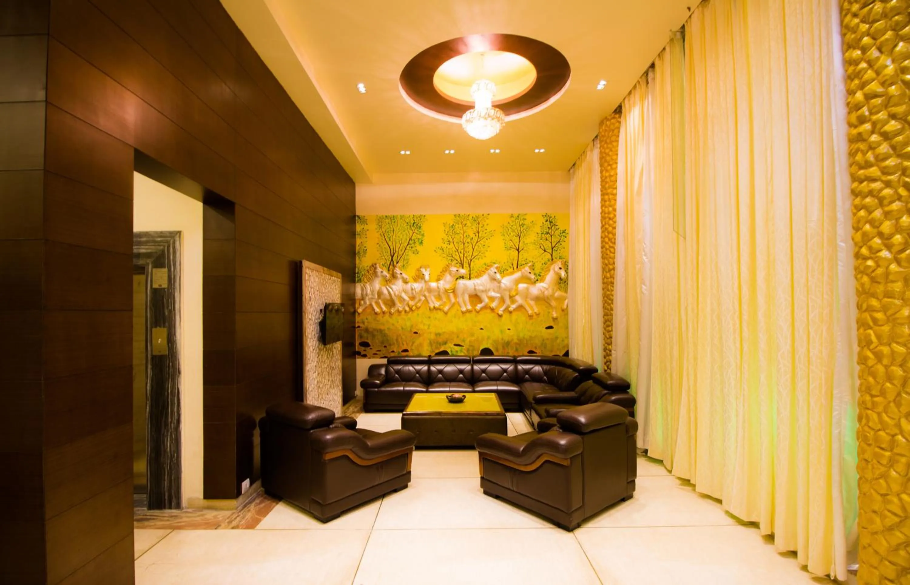 Lobby or reception in Hotel Mittal Paradise