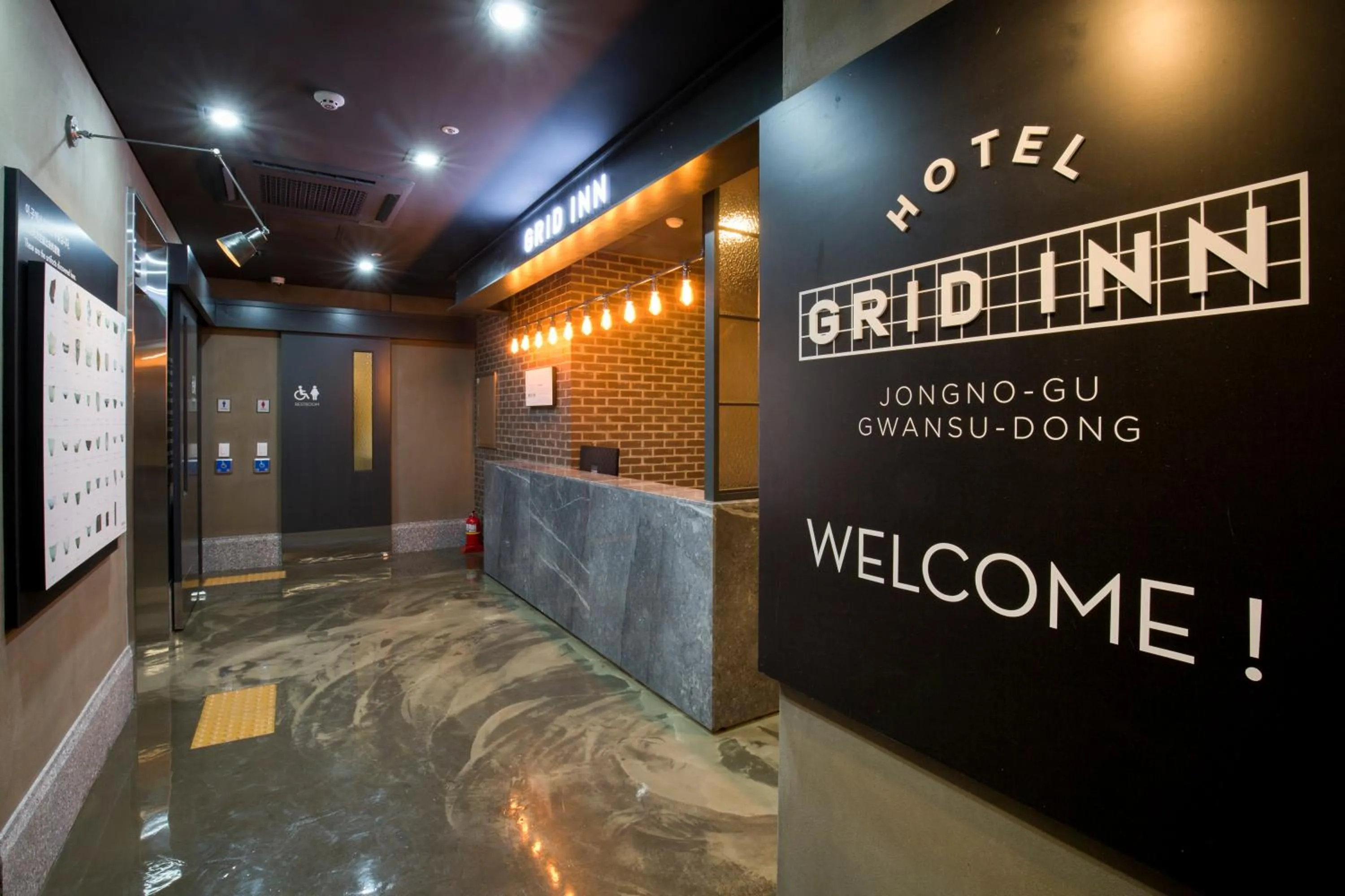 Lobby or reception in Grid Inn Hotel