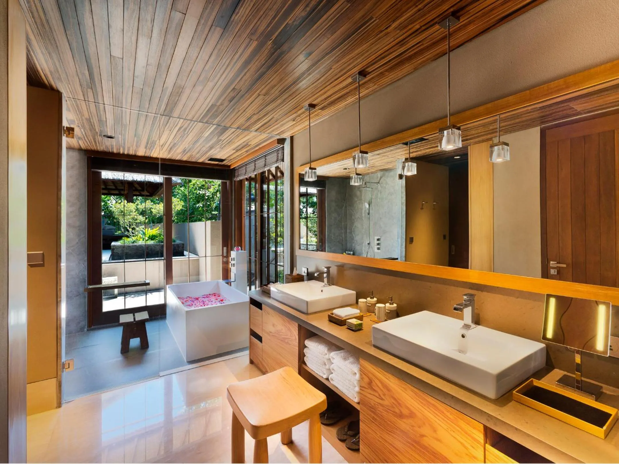 Bathroom in Hoshinoya Bali
