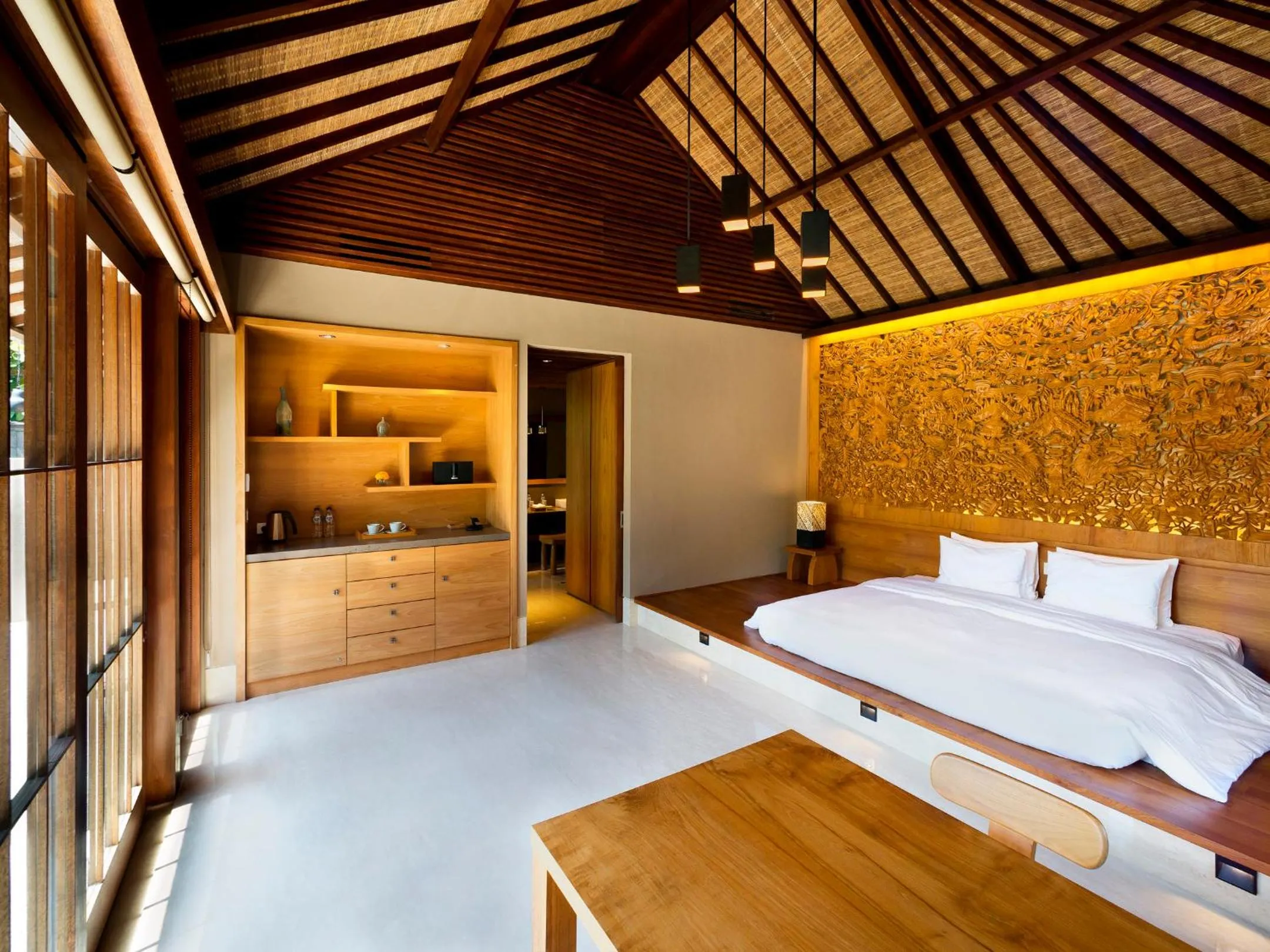 Bed in Hoshinoya Bali