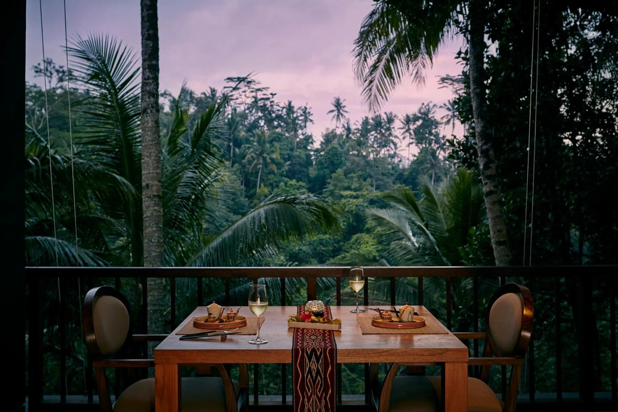 Restaurant/places to eat in Hoshinoya Bali