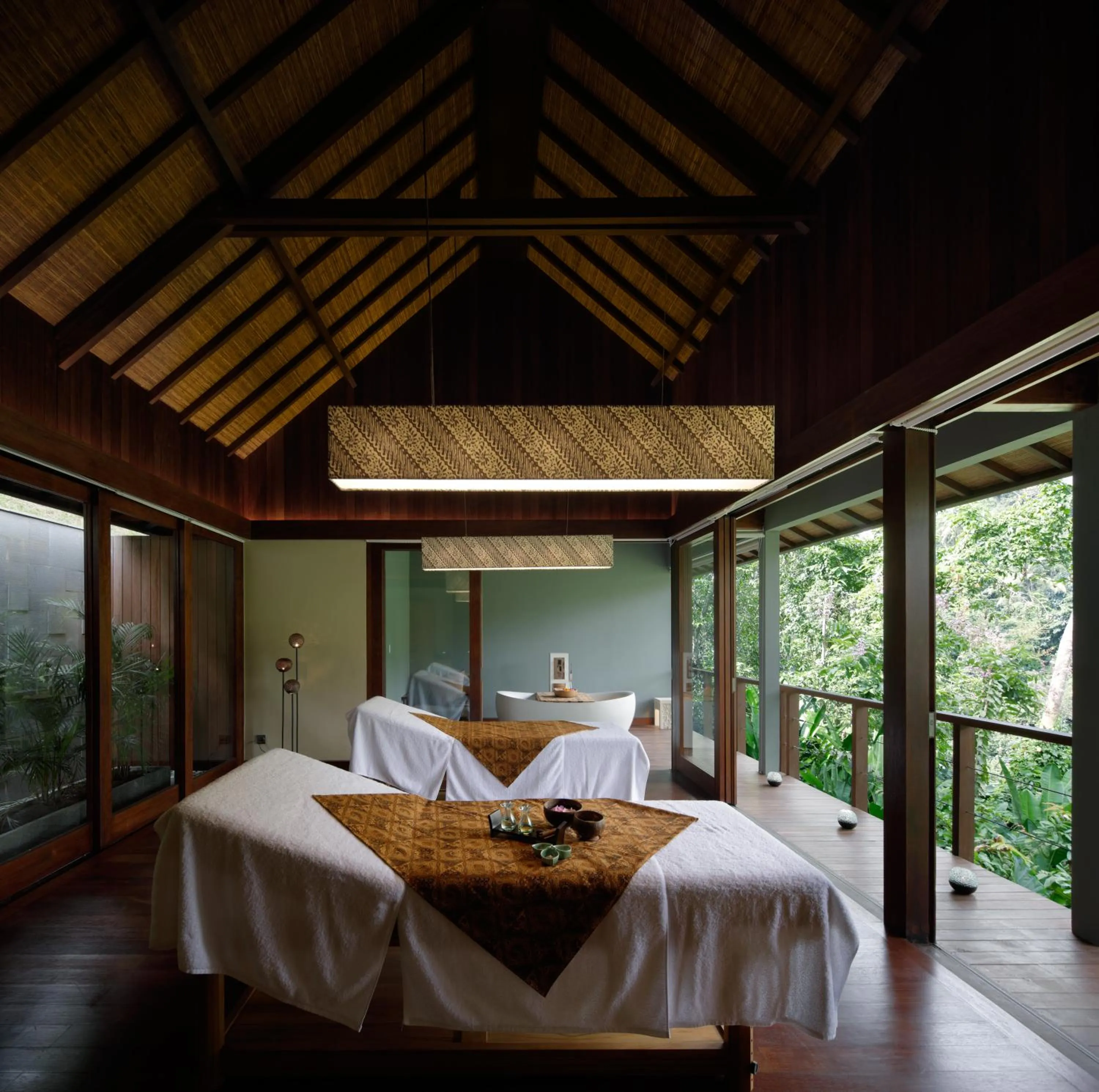 Spa and wellness centre/facilities, Bed in Hoshinoya Bali