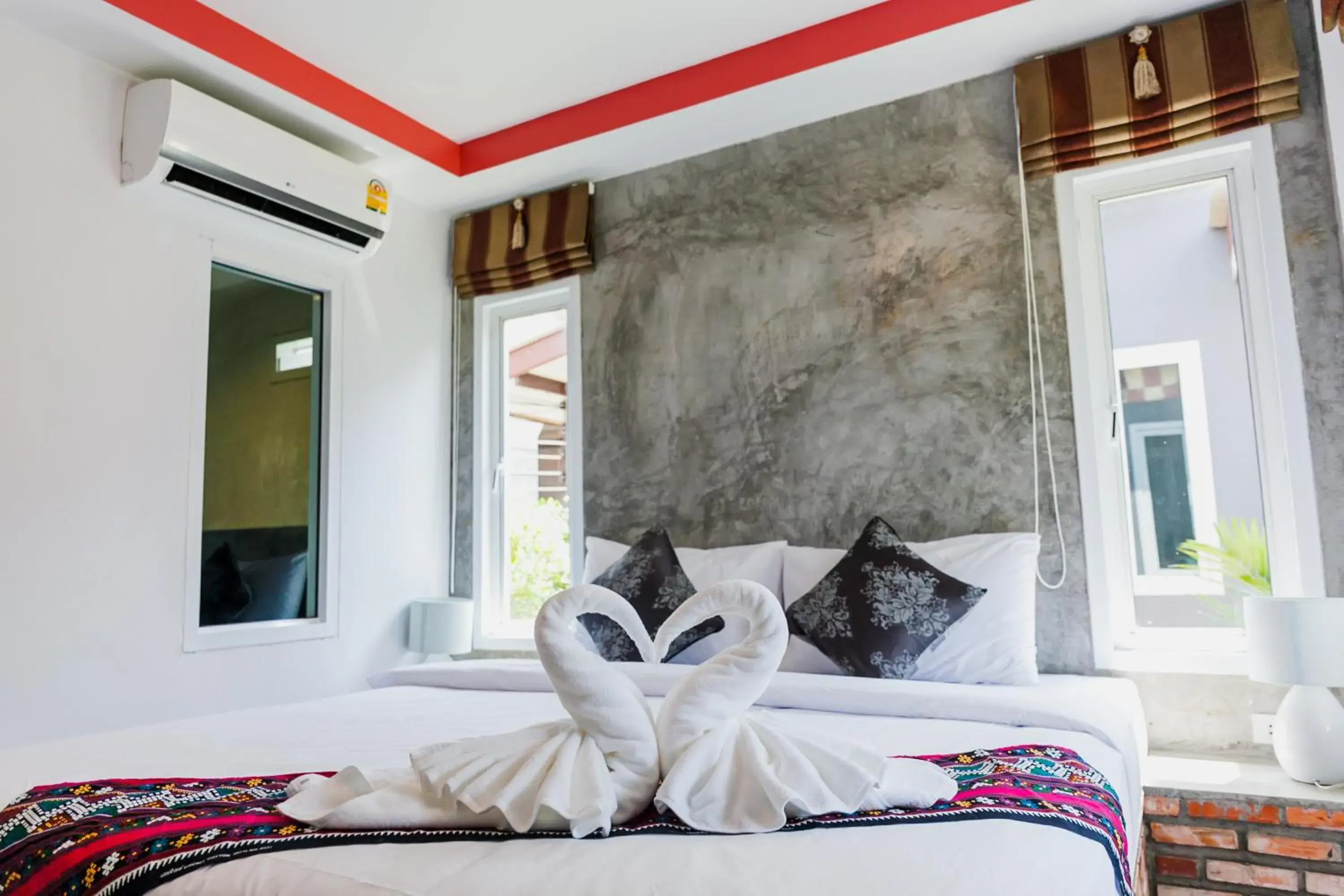 Superior Double Room in Popular Lanta Resort Superior Double Room in Popular Lanta Resort