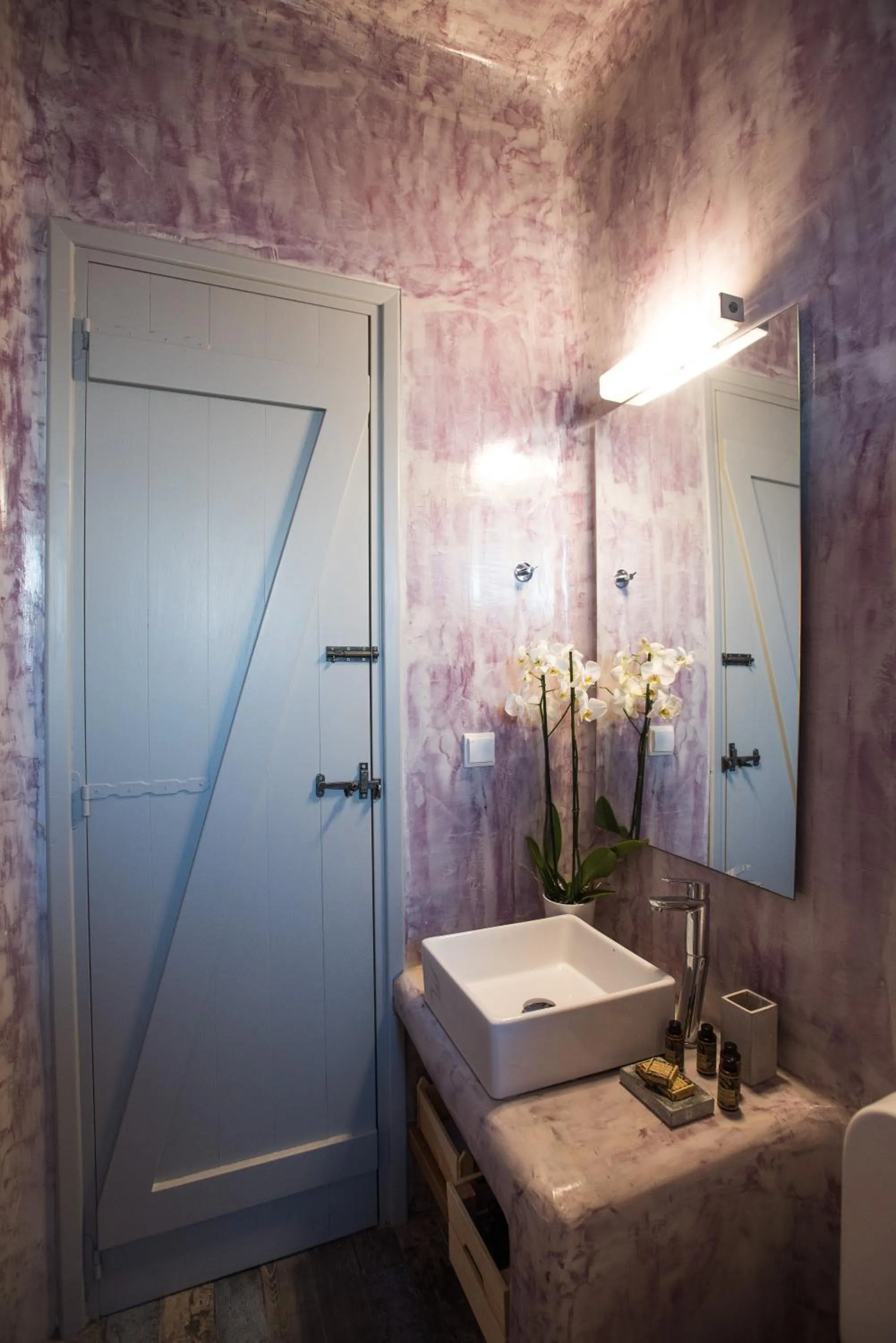 Aletro Cottage Houses