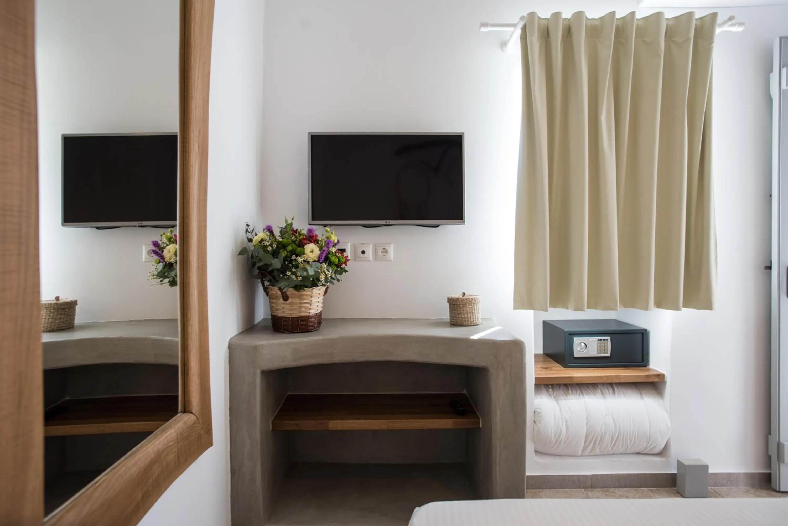 Bed in Aletro Cottage Houses