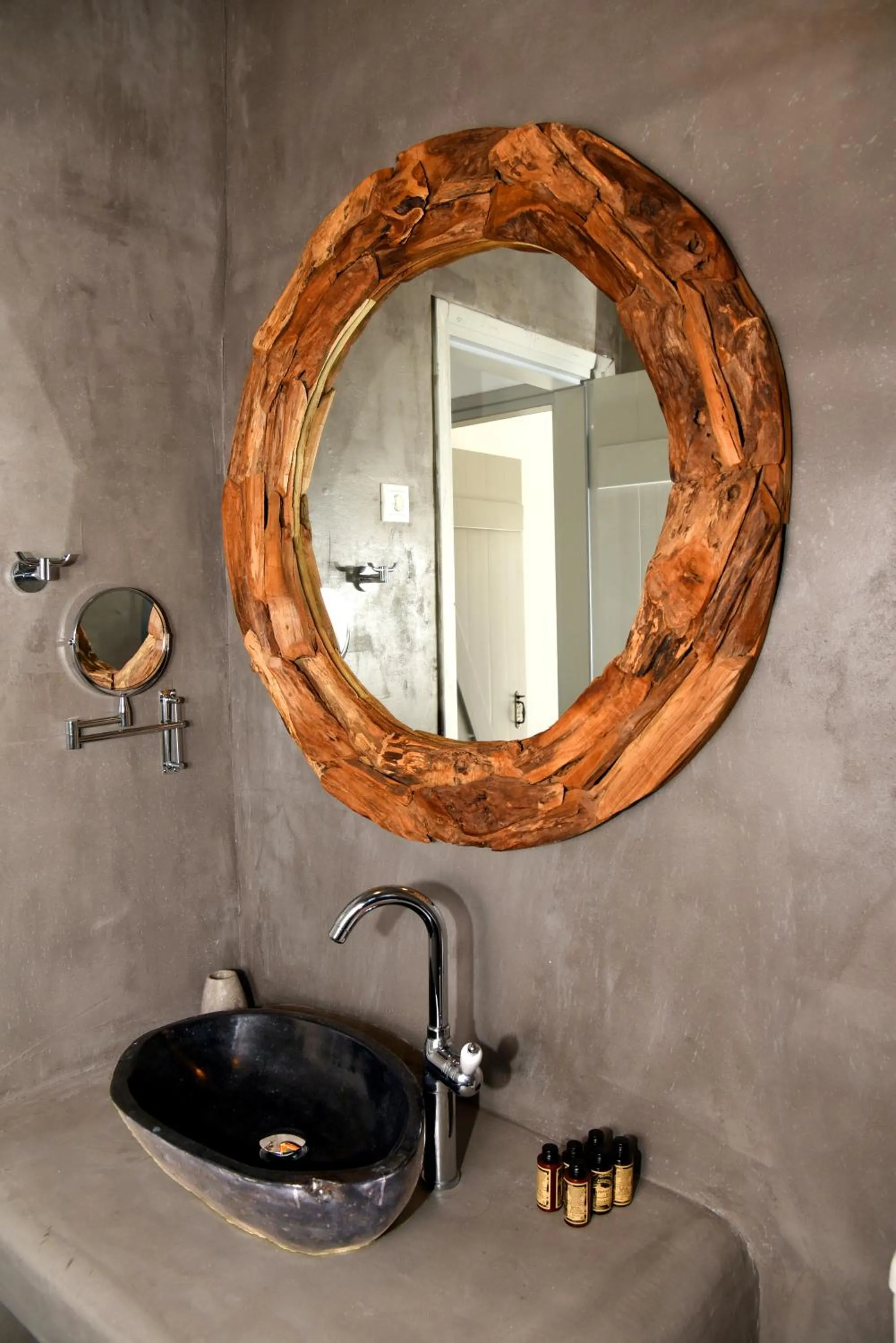 Aletro Cottage Houses