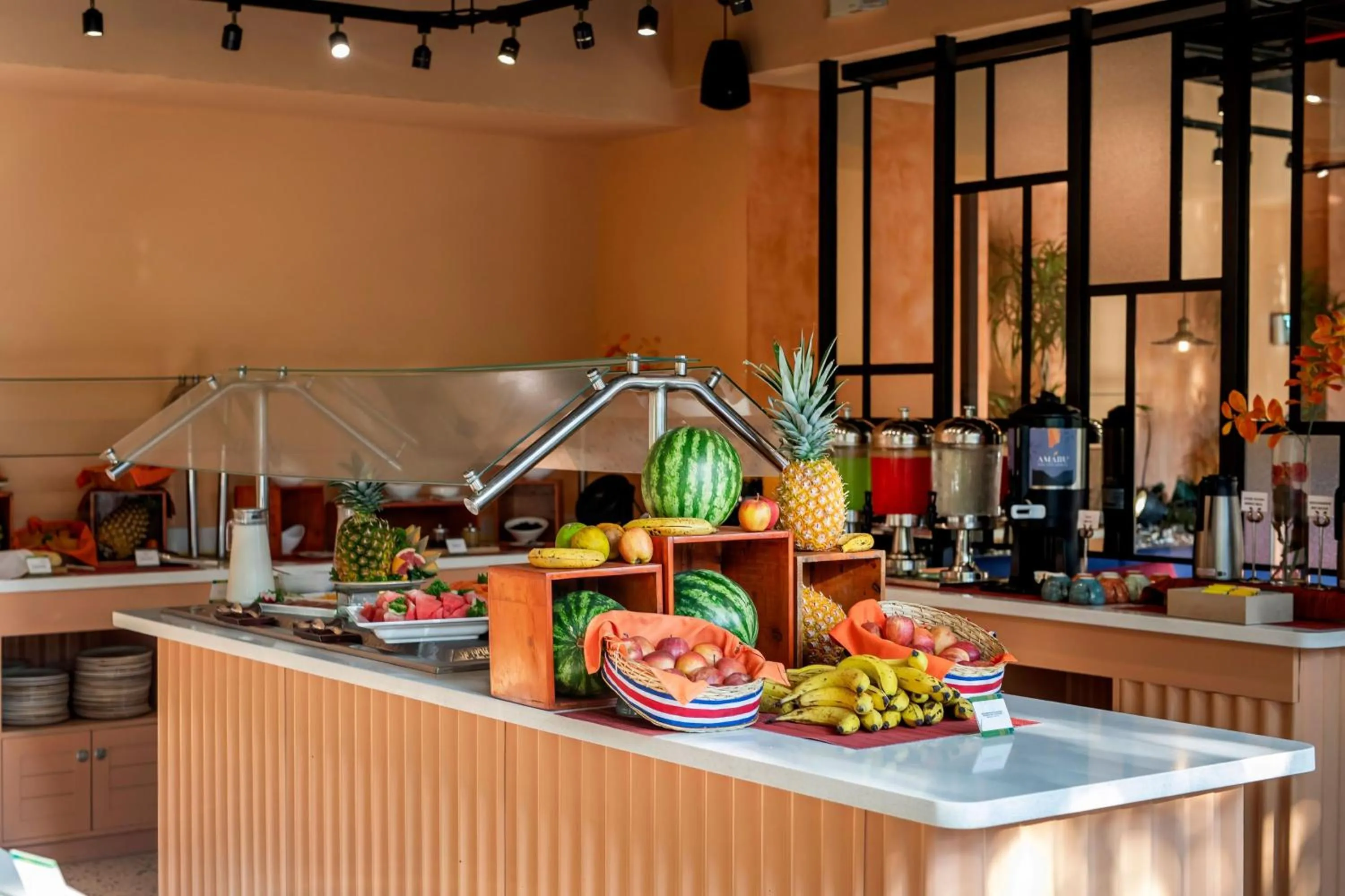 Restaurant/places to eat in Holiday Inn San Jose La Sabana by IHG