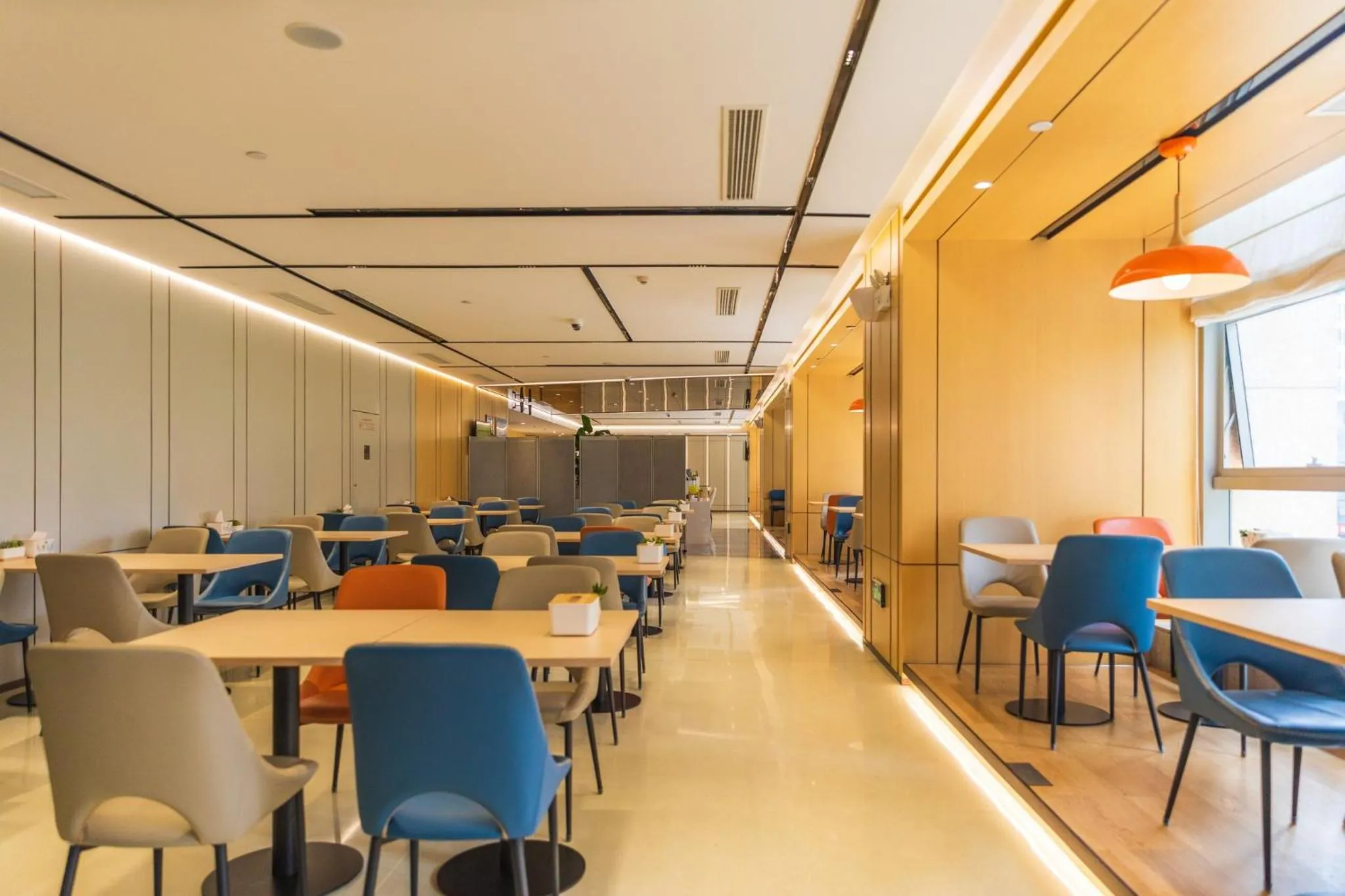 Breakfast in Holiday Inn Express Xi'an North by IHG