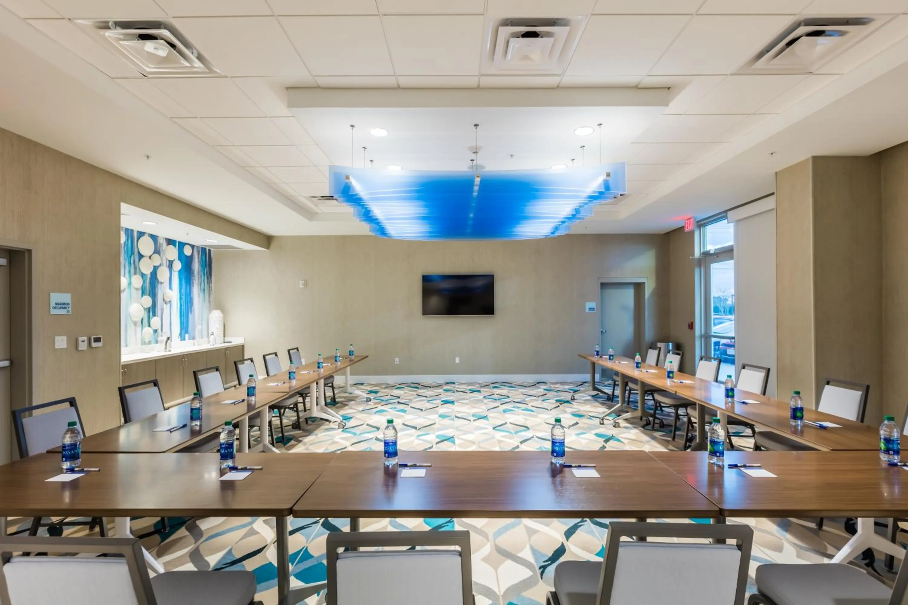 Meeting/conference room in Holiday Inn Express & Suites Orlando At SeaWorld by IHG - With Free Shuttle Service to SeaWorld Parks