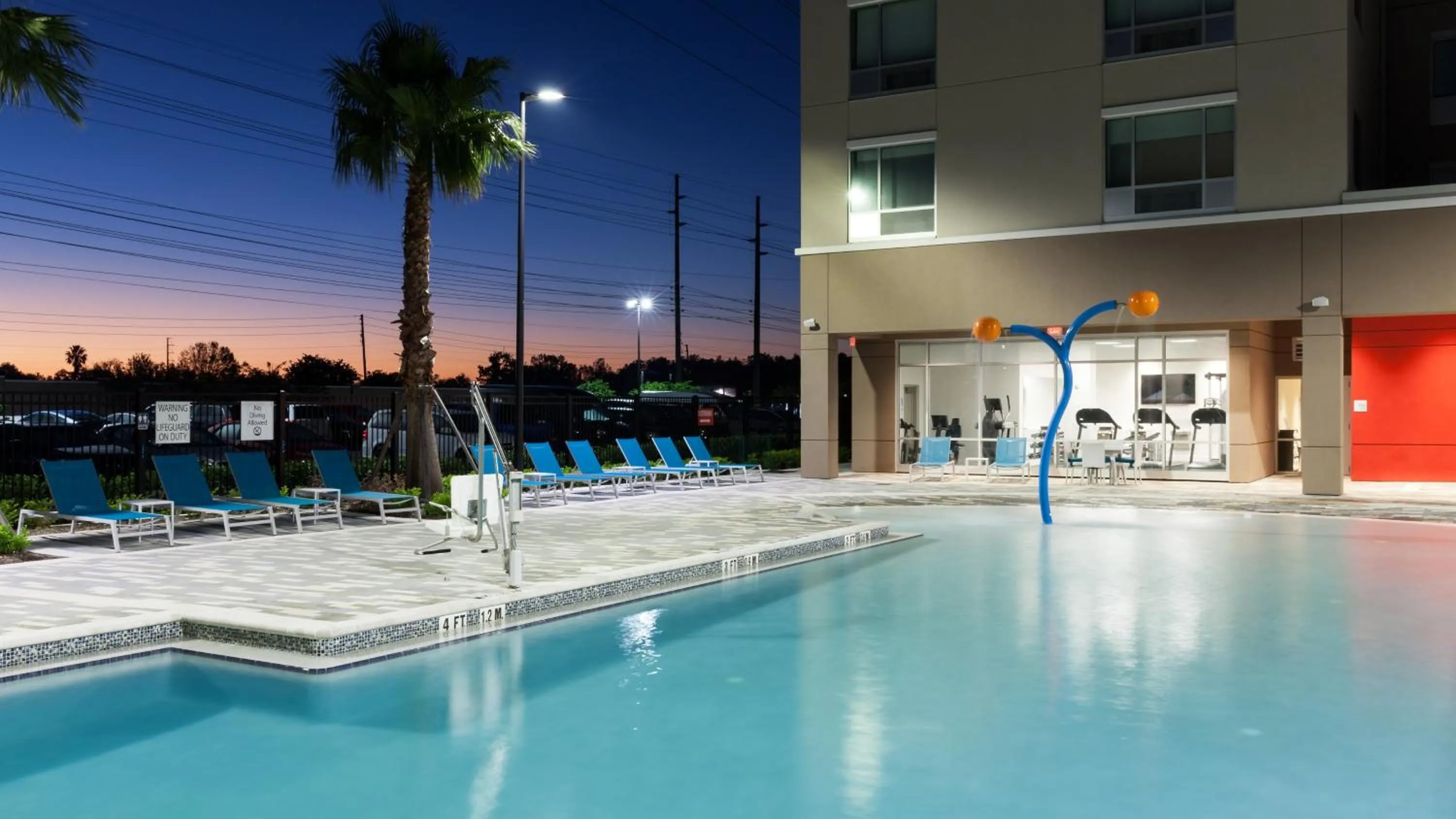 Swimming pool in Holiday Inn Express & Suites Orlando At SeaWorld by IHG - With Free Shuttle Service to SeaWorld Parks