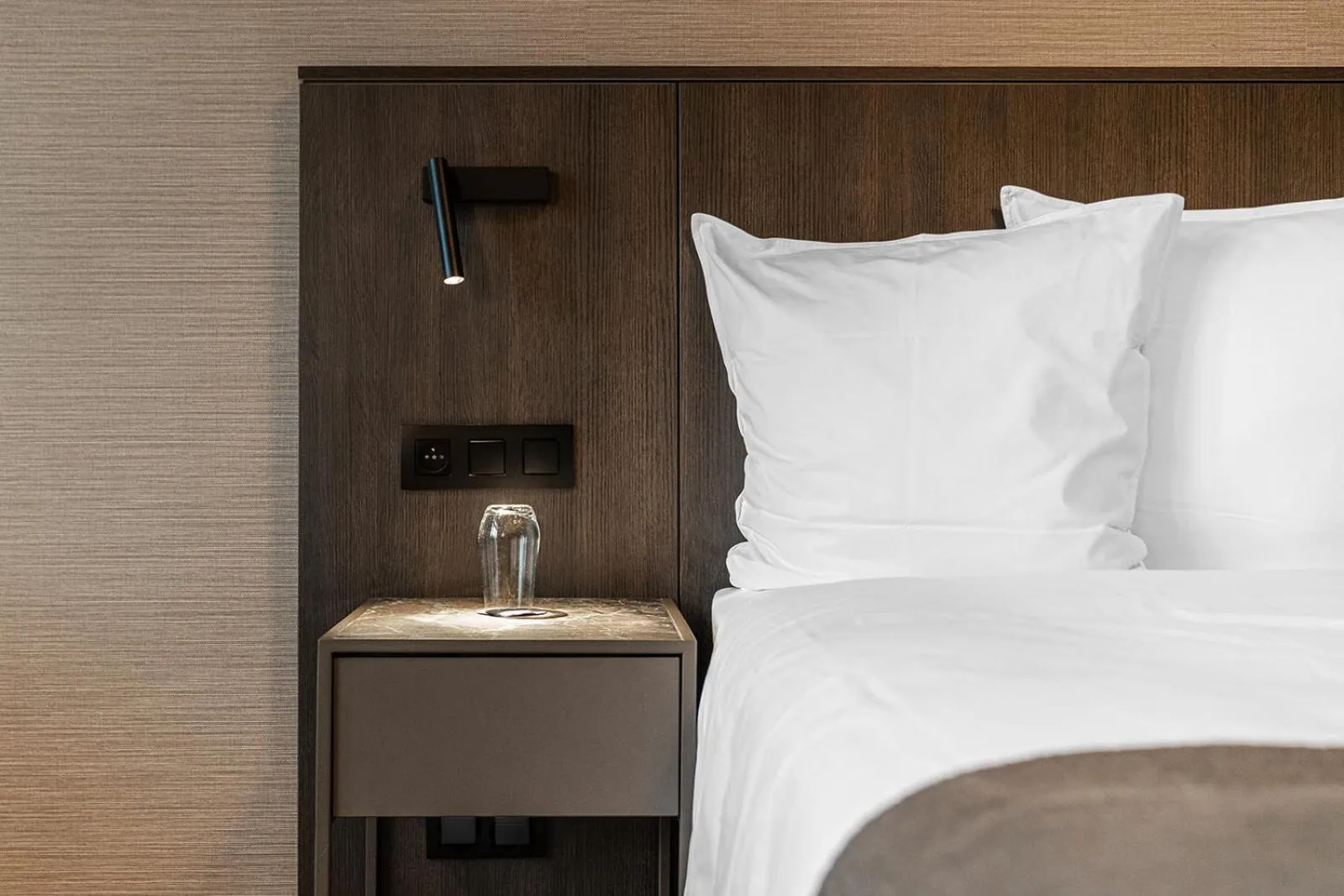 Bed in Hotel Britannia