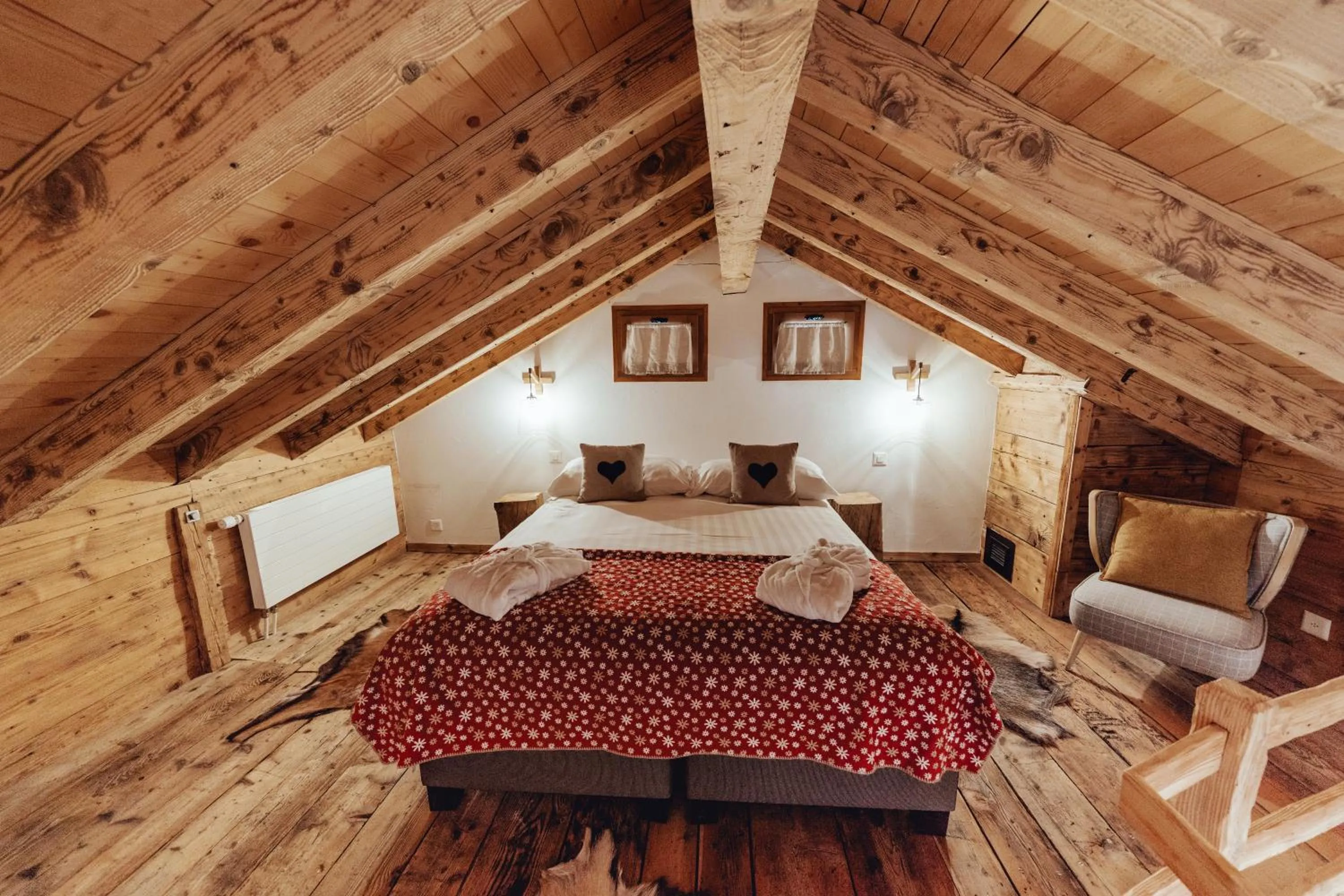 Restaurant/places to eat, Bed in Les Mazots du Clos