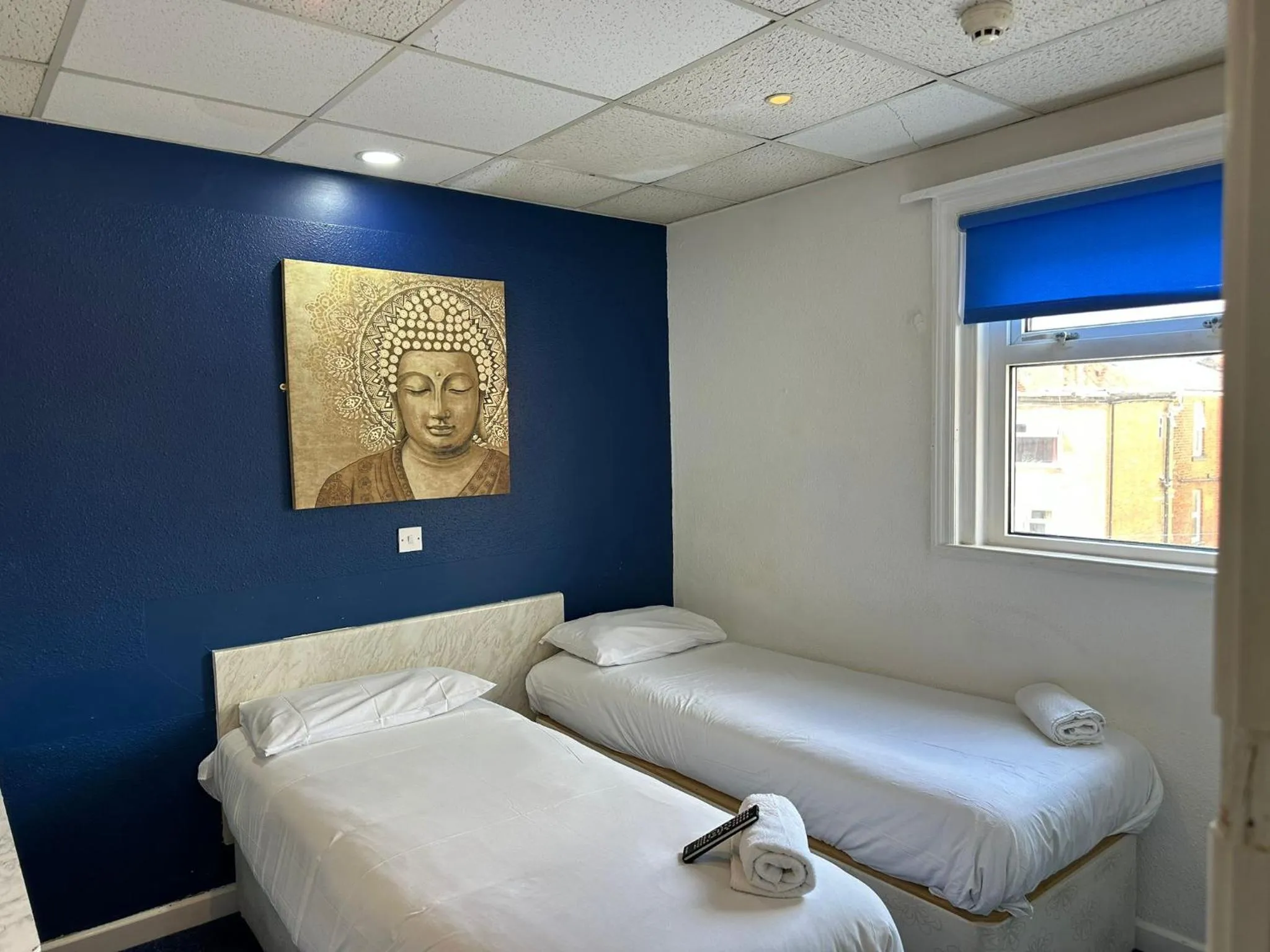 Bedroom, Bed in The Regency Hotel