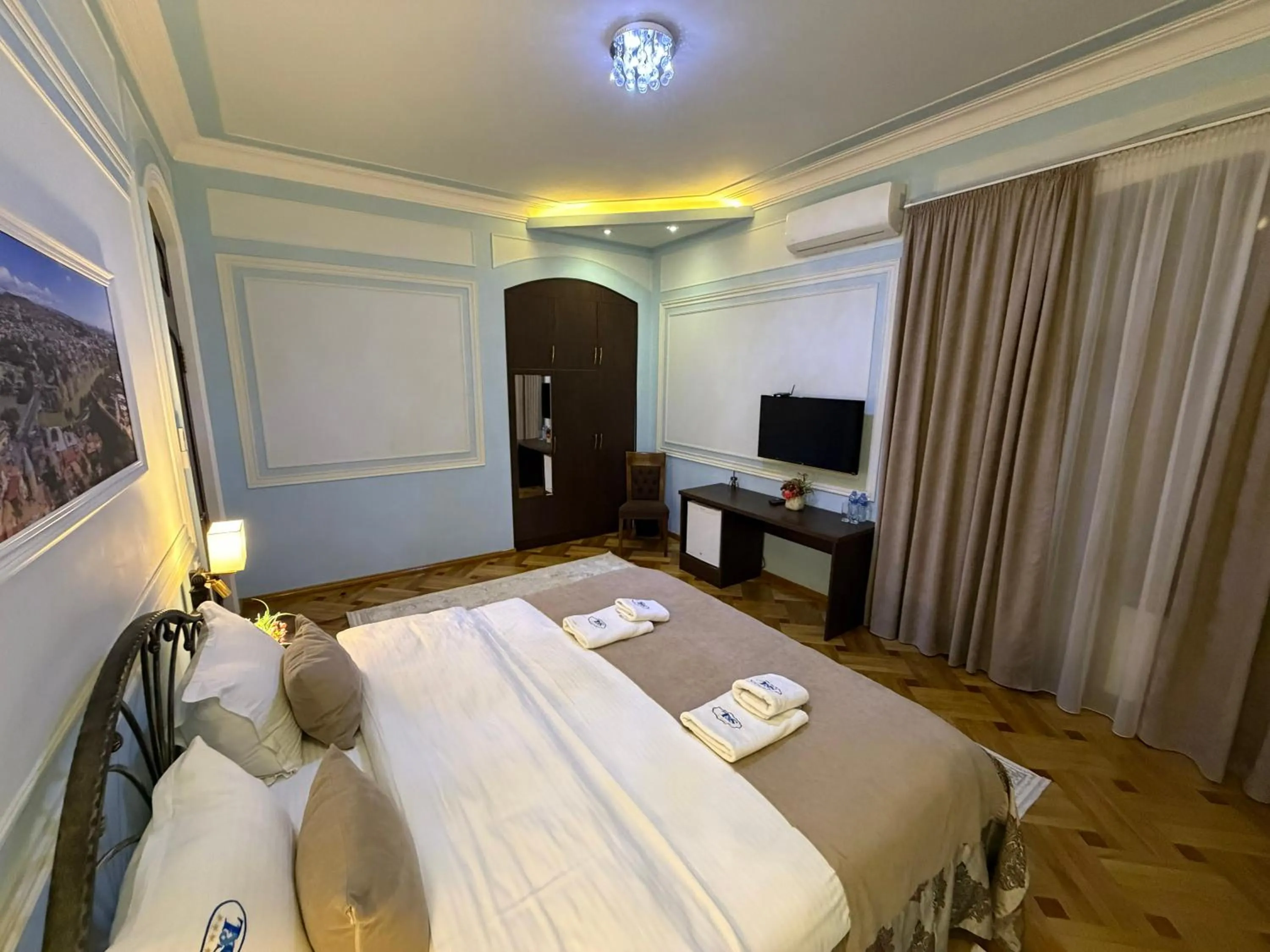 Bedroom, Bed in S&L Boutique Hotel