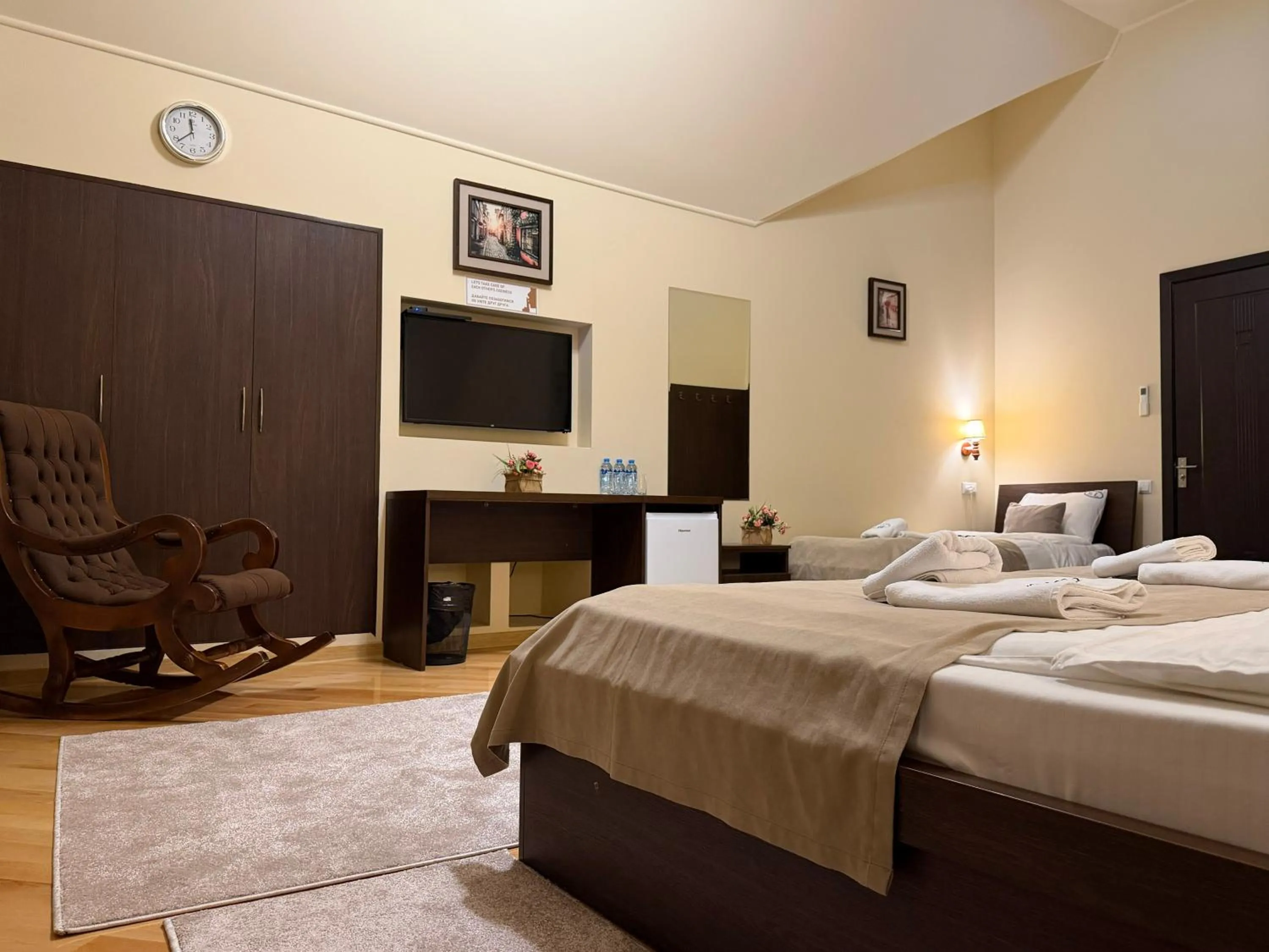 Bedroom, Bed in S&L Boutique Hotel