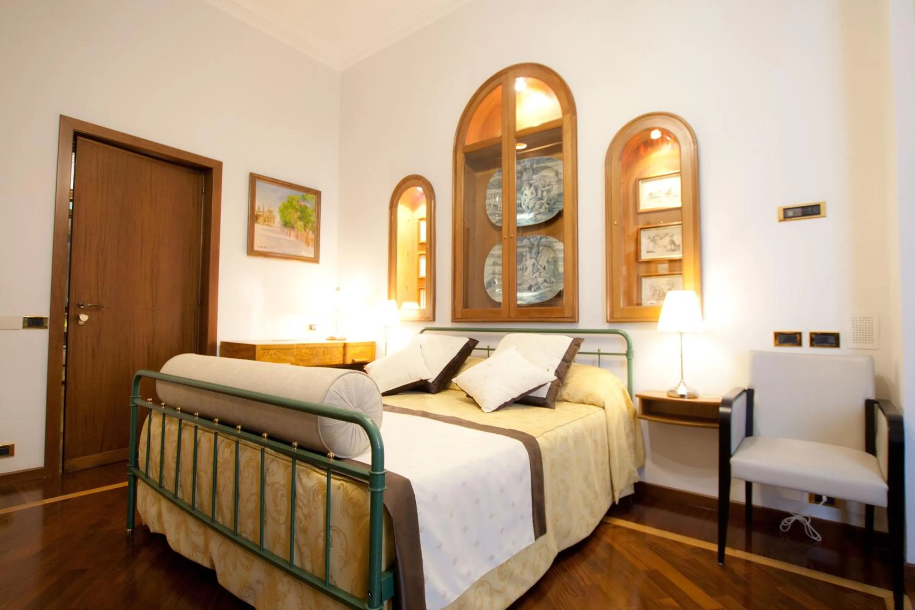 Photo of the whole room in Guesthouse Borromeo Roma
