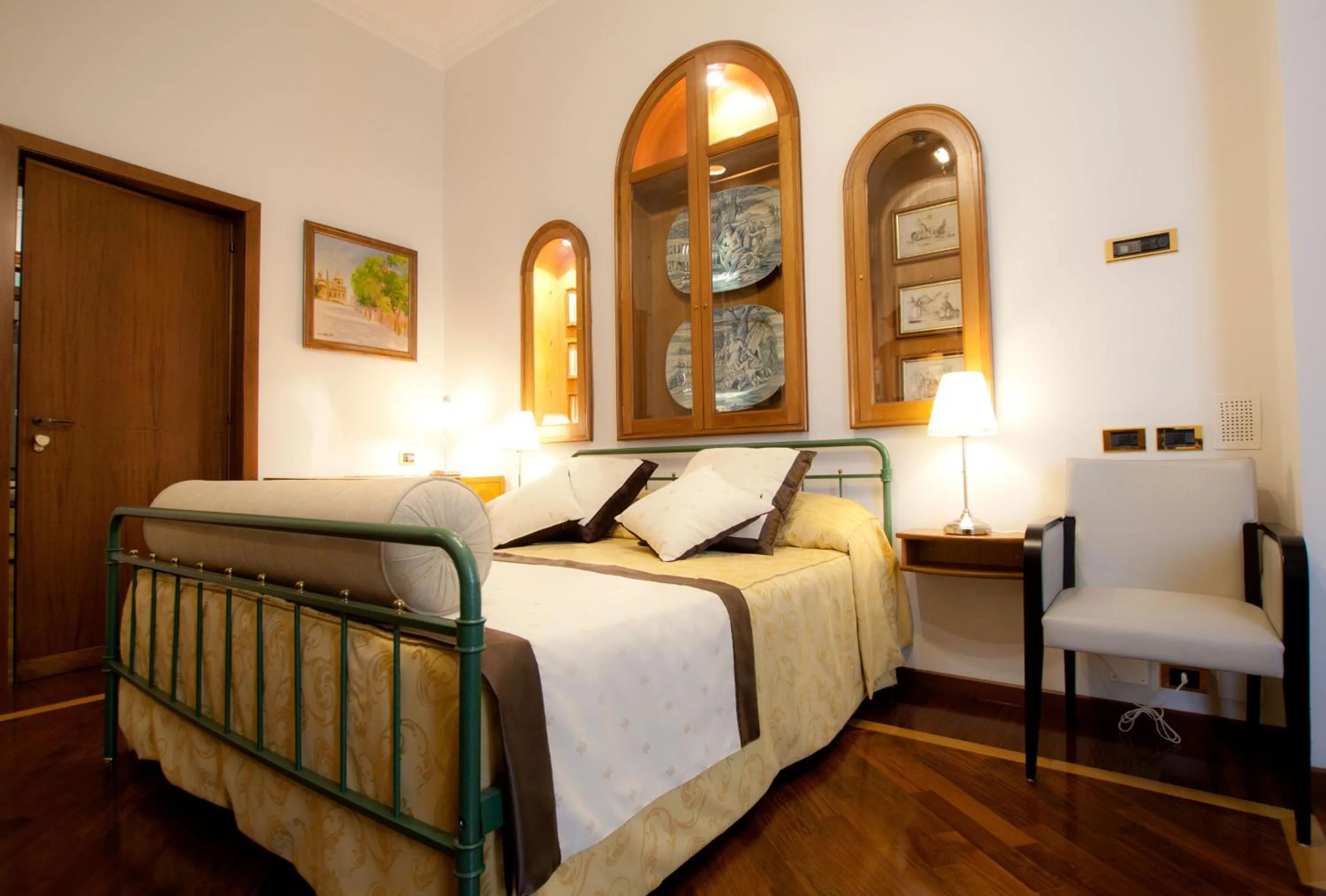 Photo of the whole room in Guesthouse Borromeo Roma
