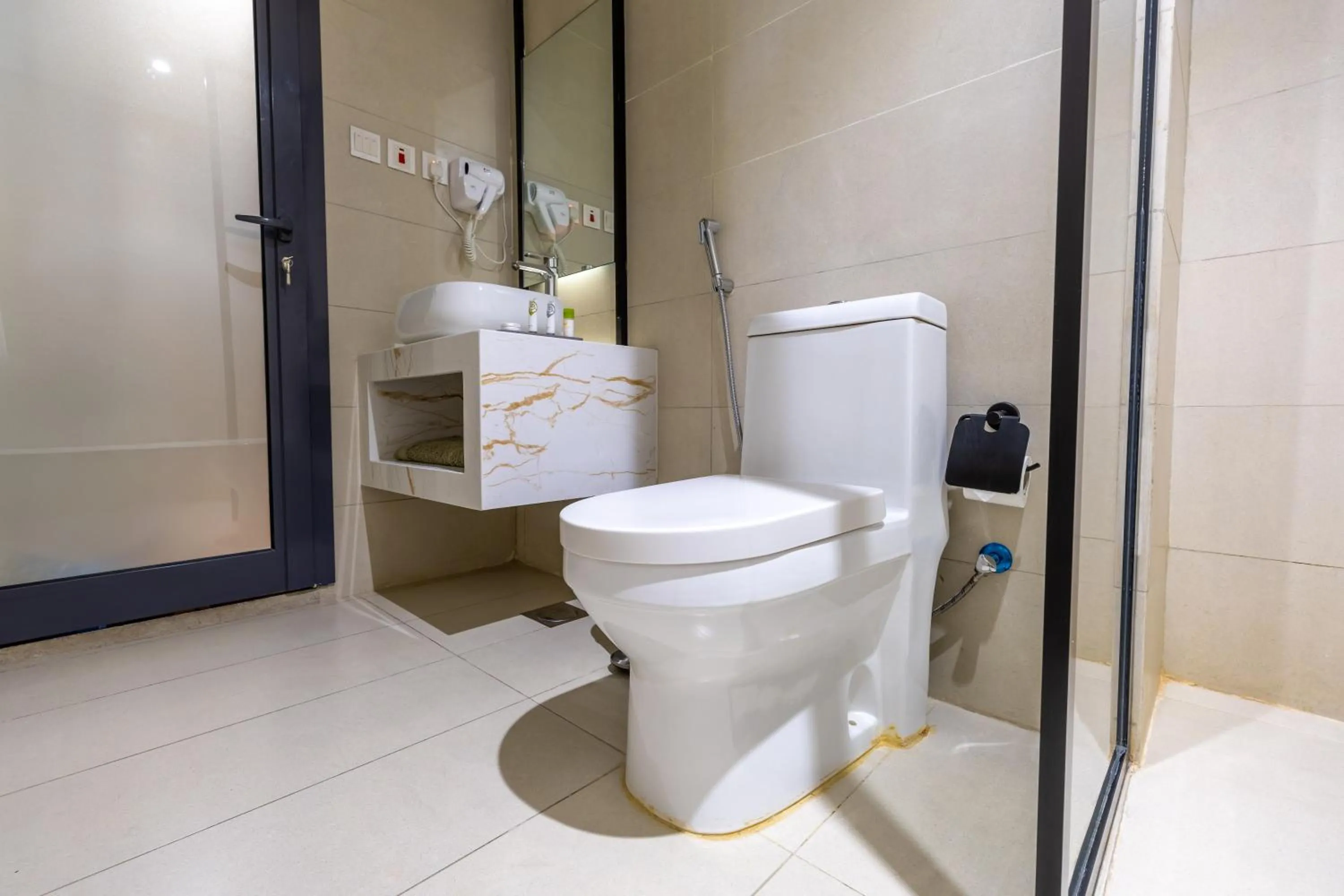 Al Muahidb Residence Al Takhasossi 4