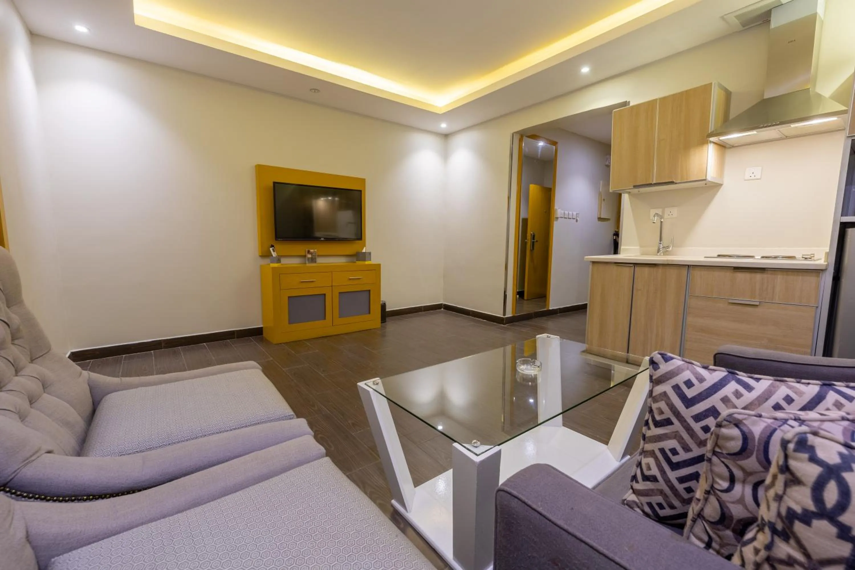 Al Muahidb Residence Al Takhasossi 4