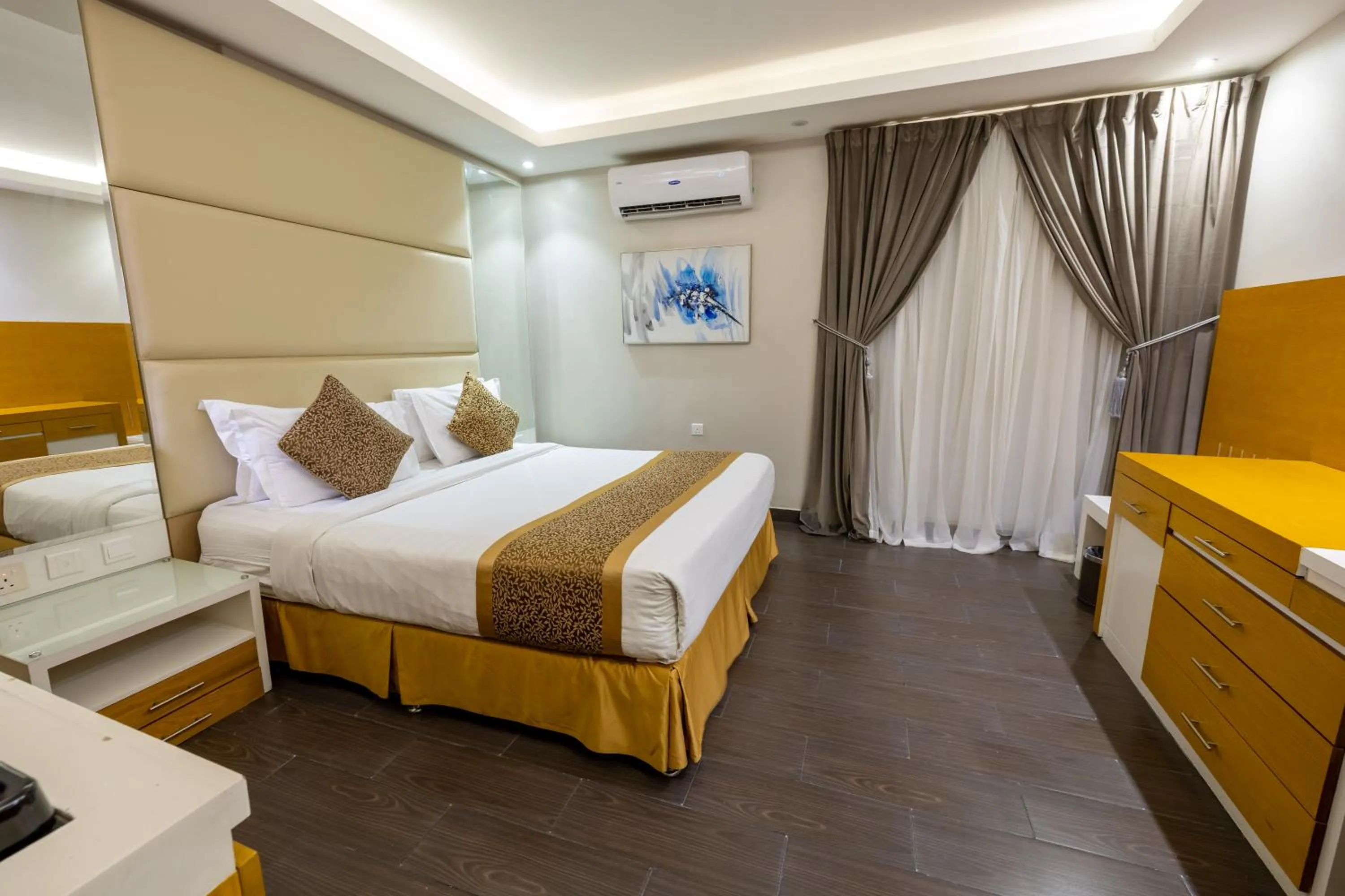 Bed in Al Muahidb Residence Al Takhasossi 4