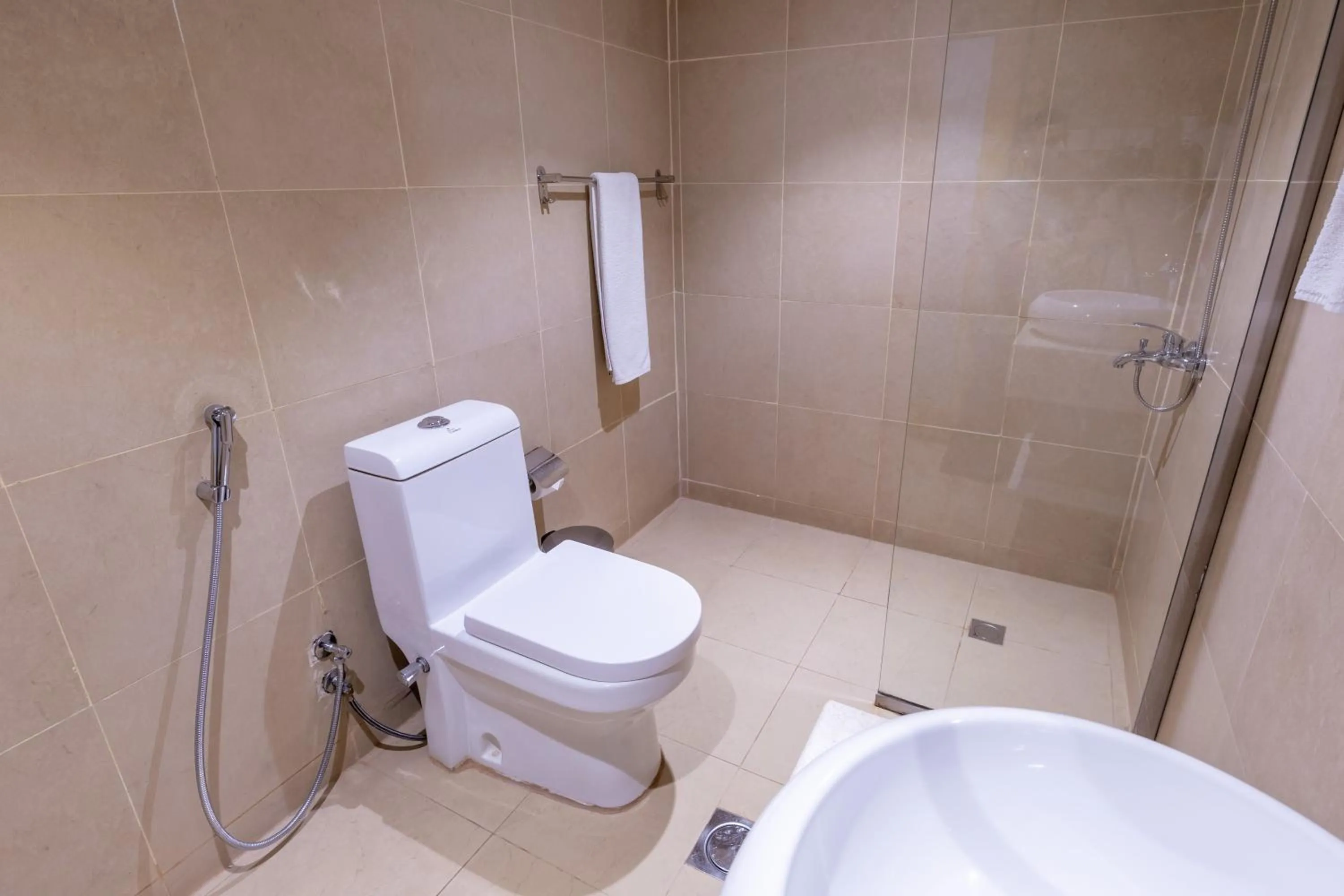 Al Muahidb Residence Al Takhasossi 4