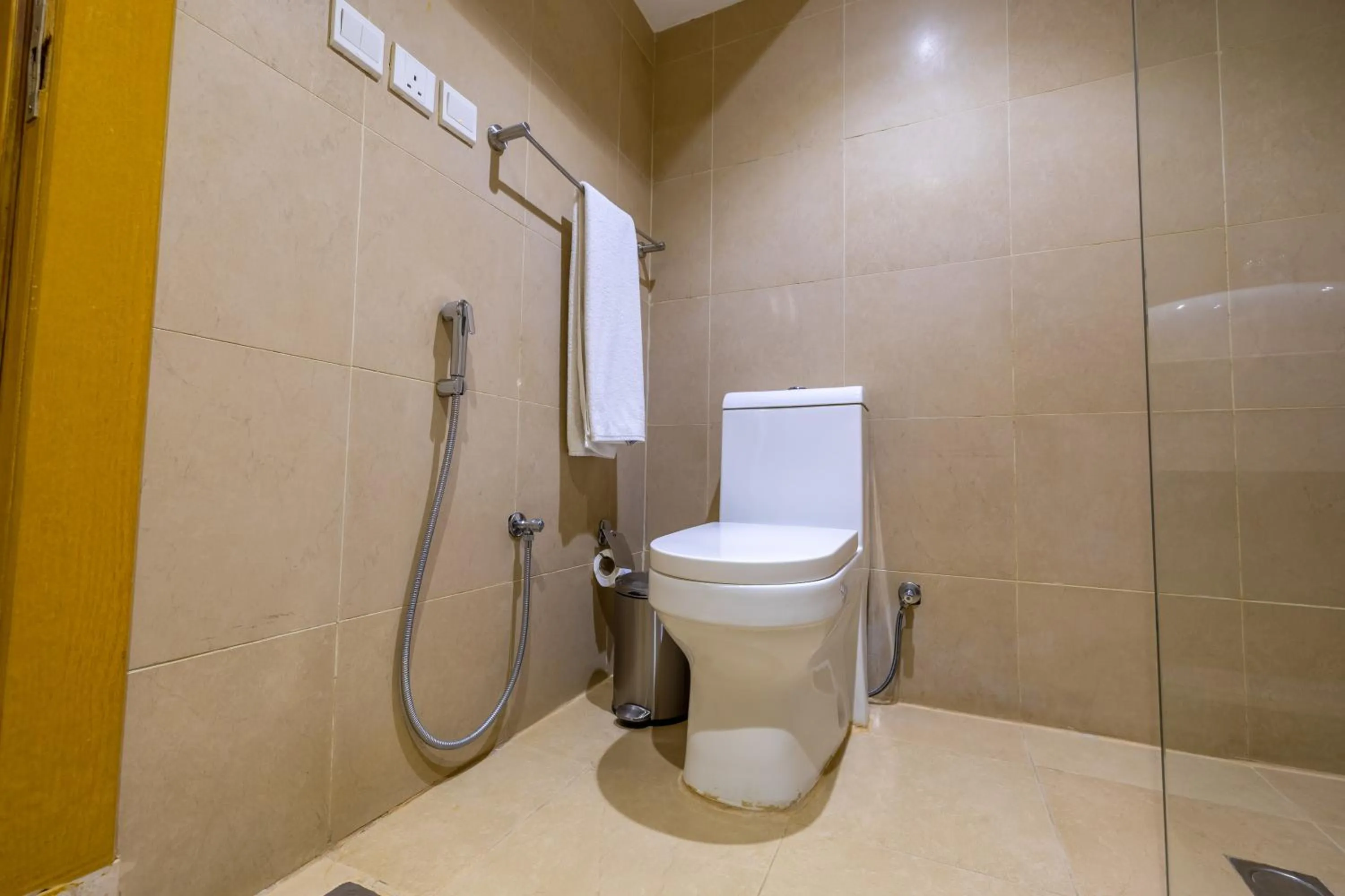 Al Muahidb Residence Al Takhasossi 4