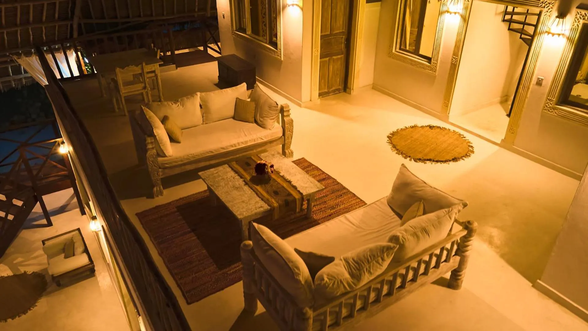 Balcony/Terrace in Alawi Home