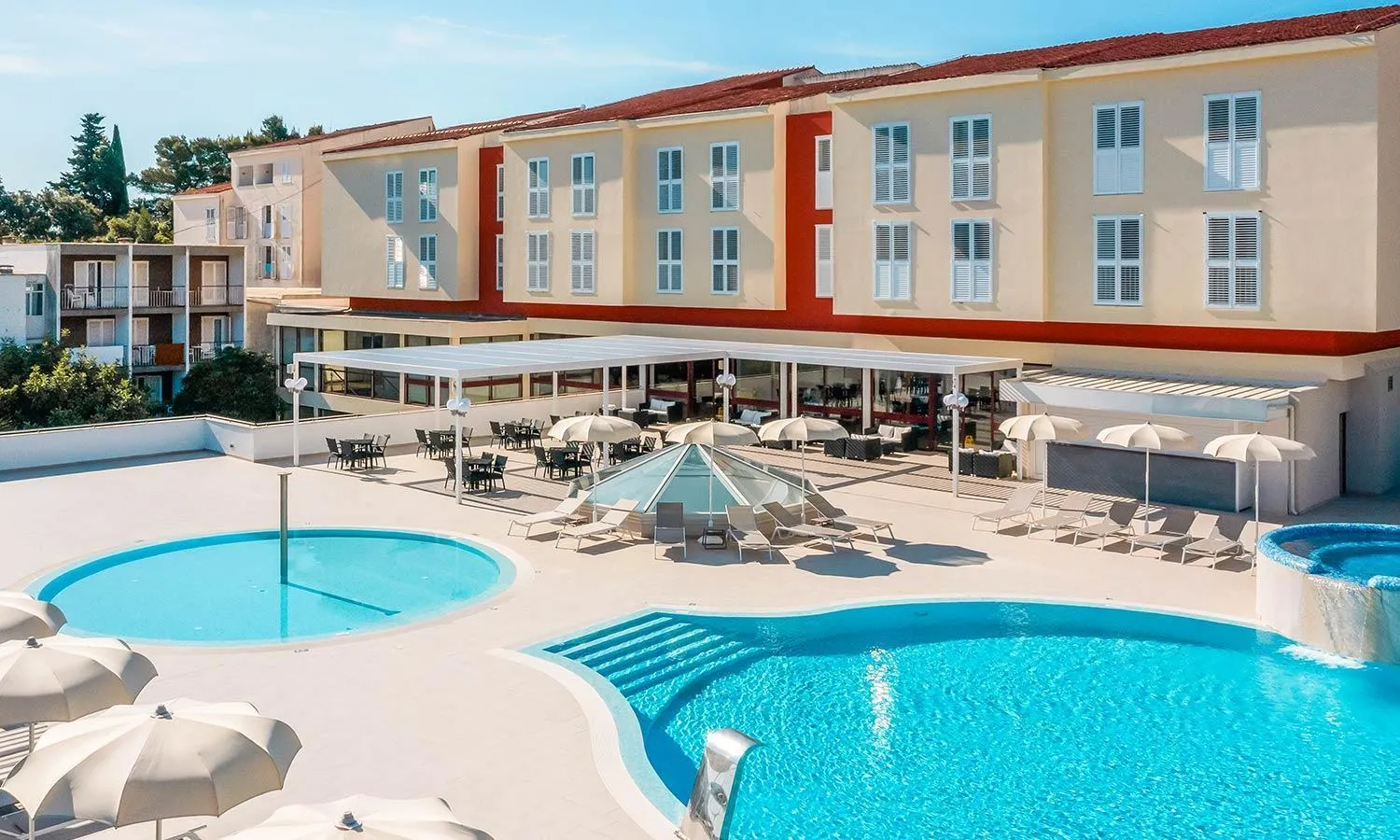 Property building in Marko Polo Maradiso Hotel by Aminess