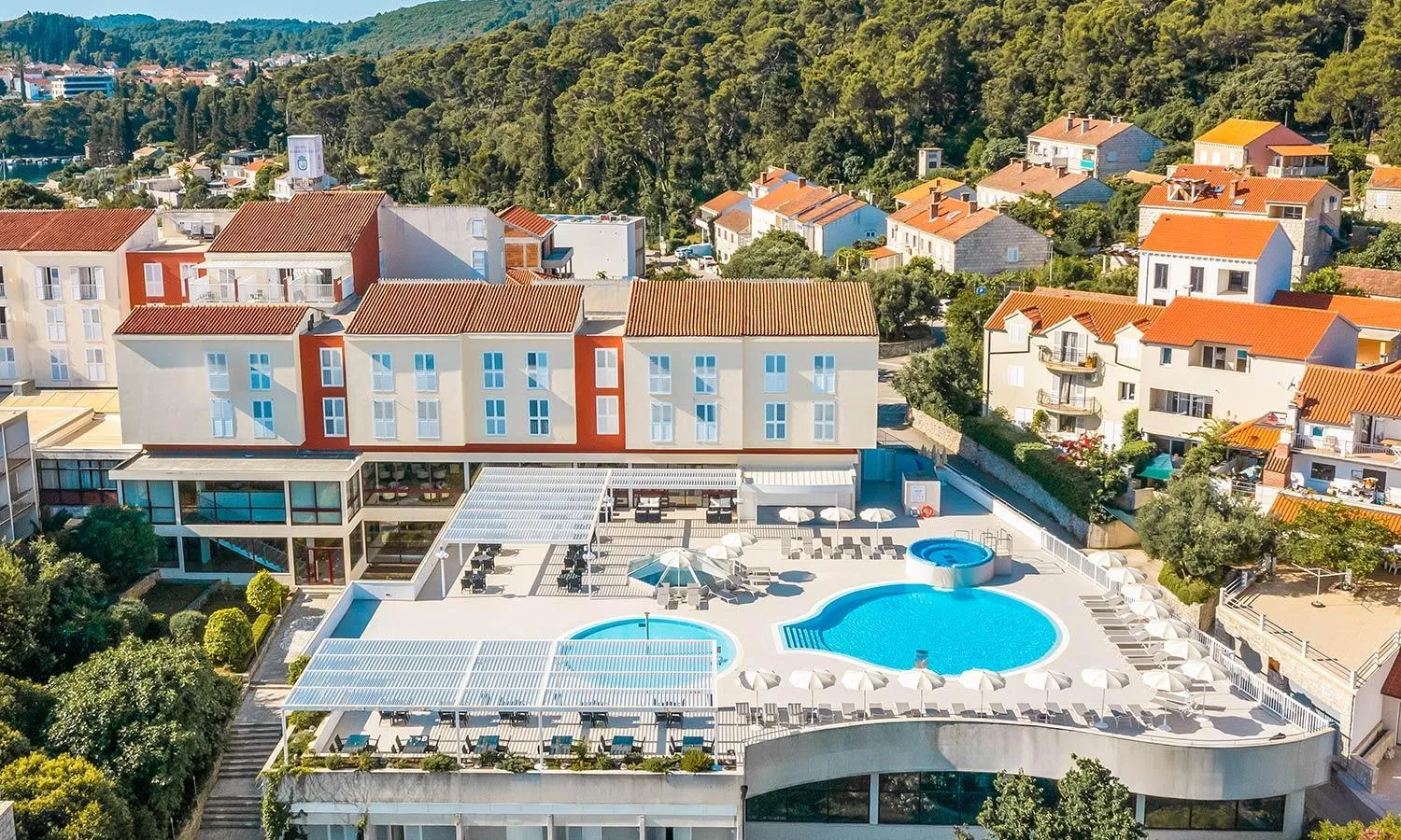 Property building in Marko Polo Maradiso Hotel by Aminess