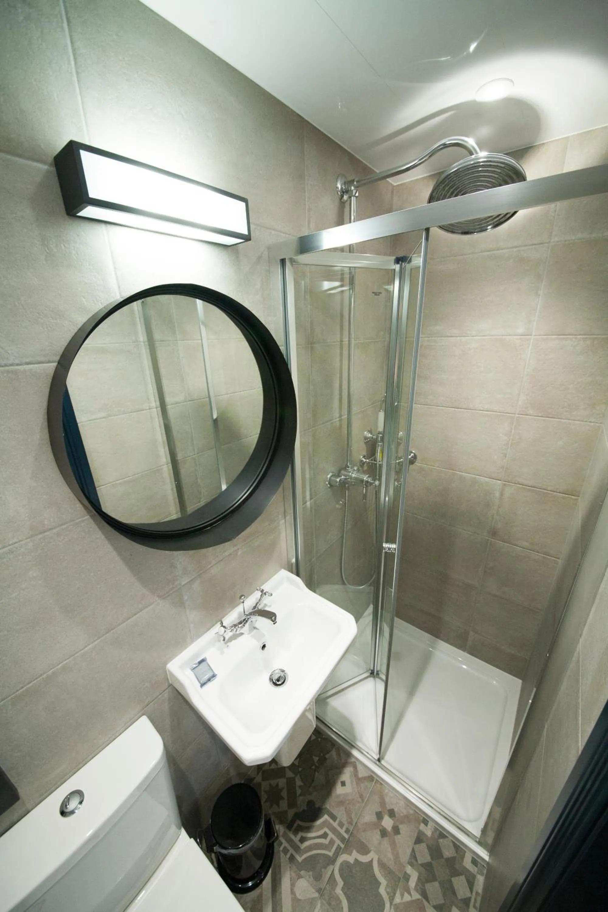 Bathroom in The House of Toby