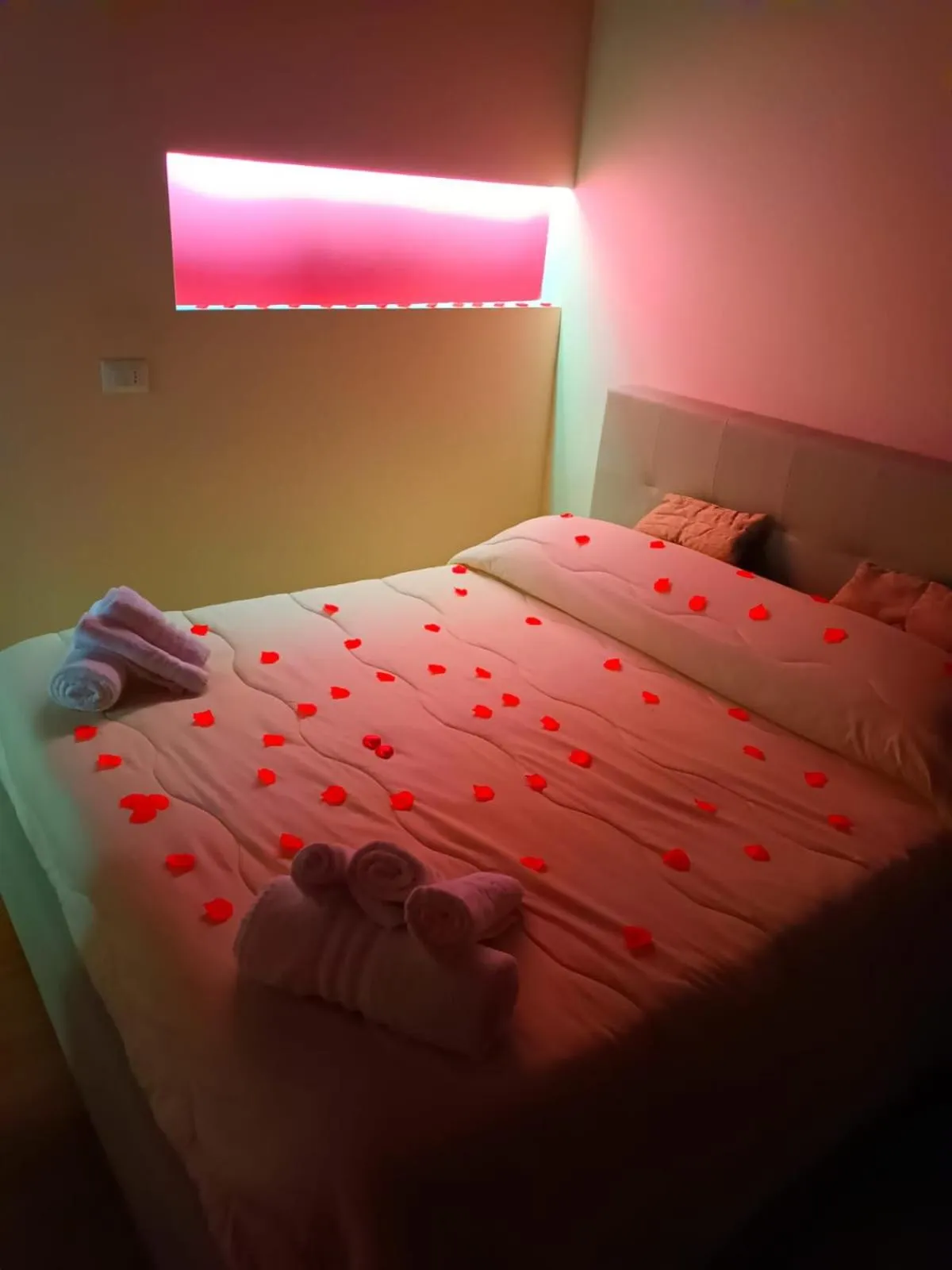 Bedroom, Bed in L'Antica Caiatia