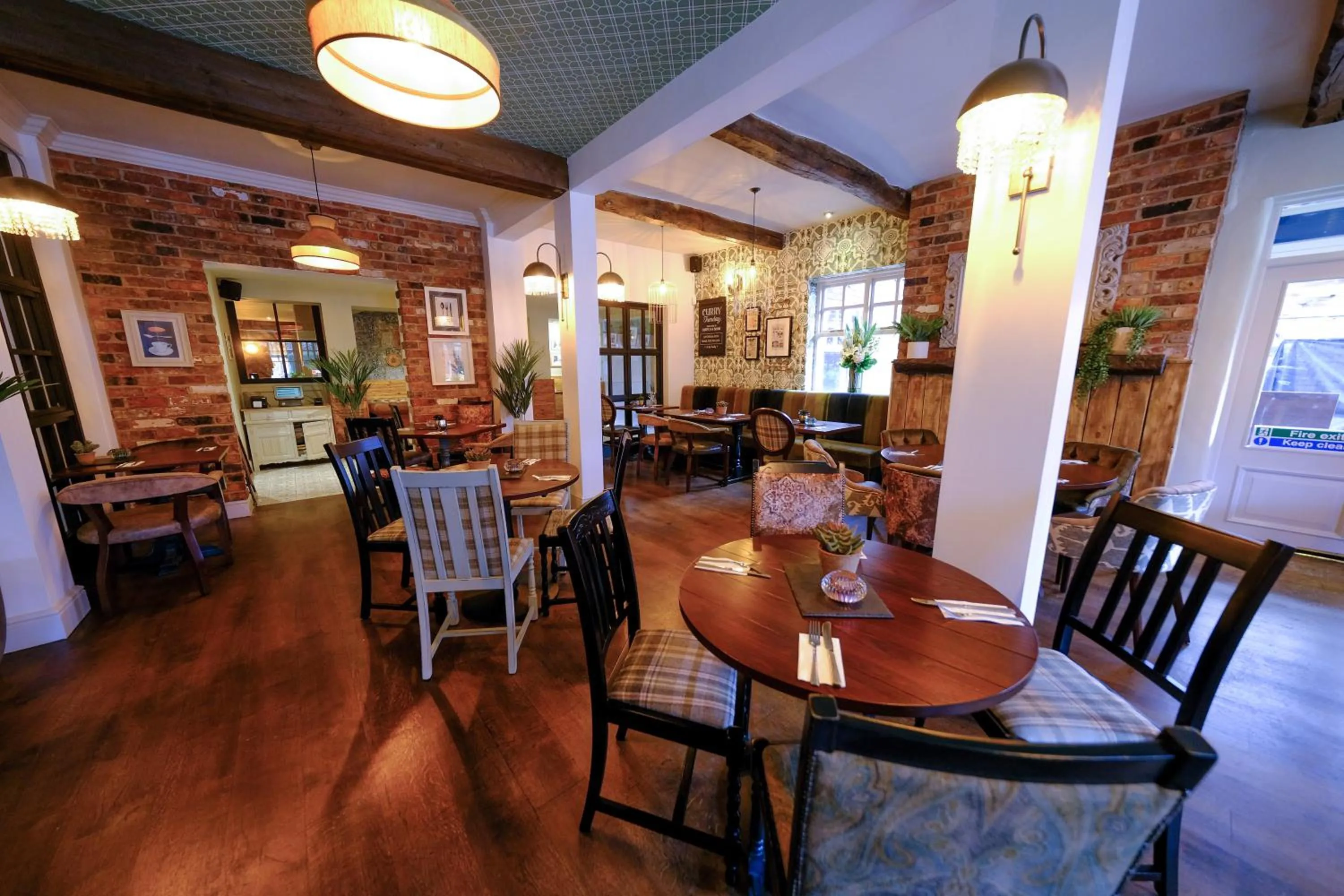 Restaurant/places to eat in Governors House by Greene King Inns