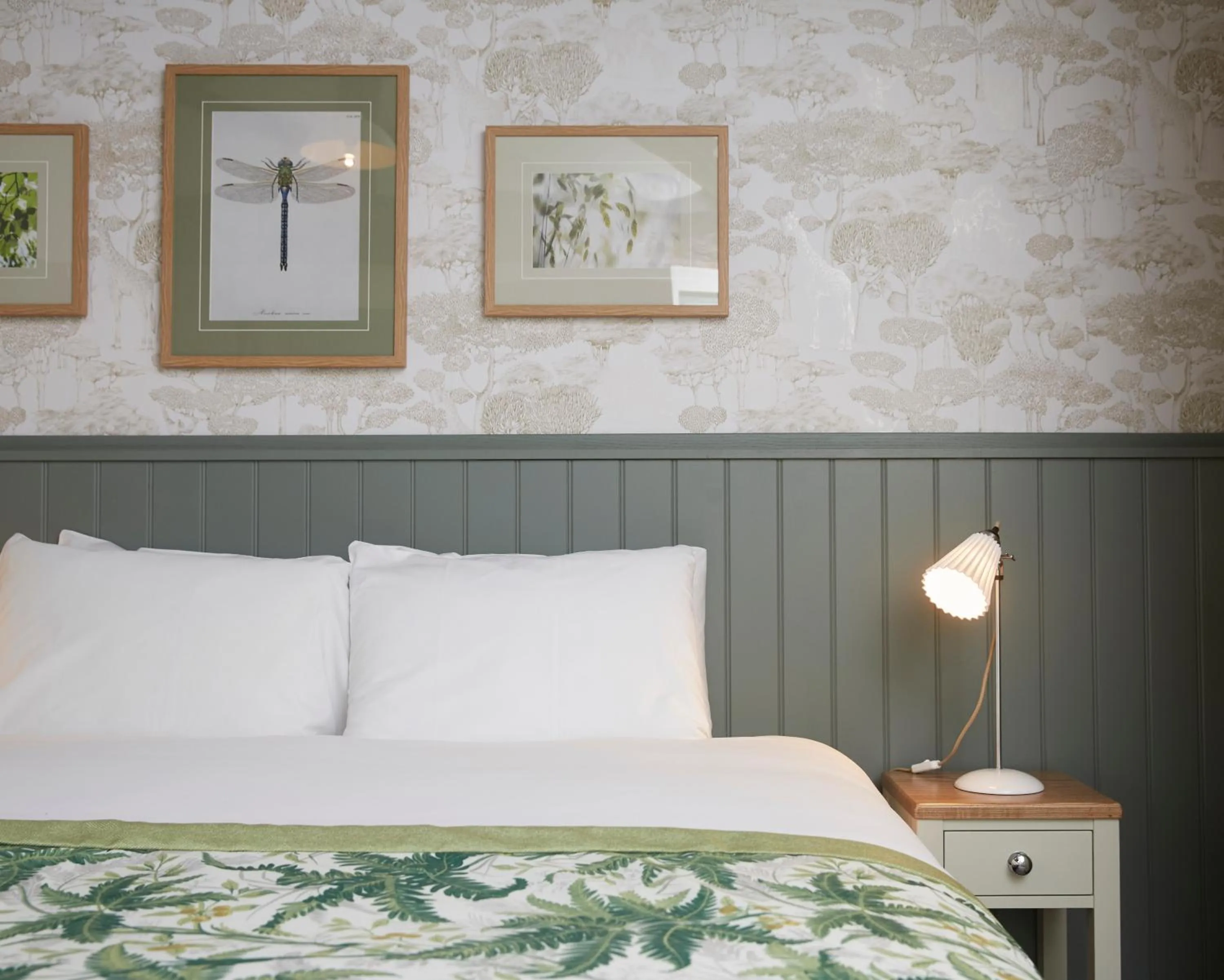 Bed in Governors House by Greene King Inns