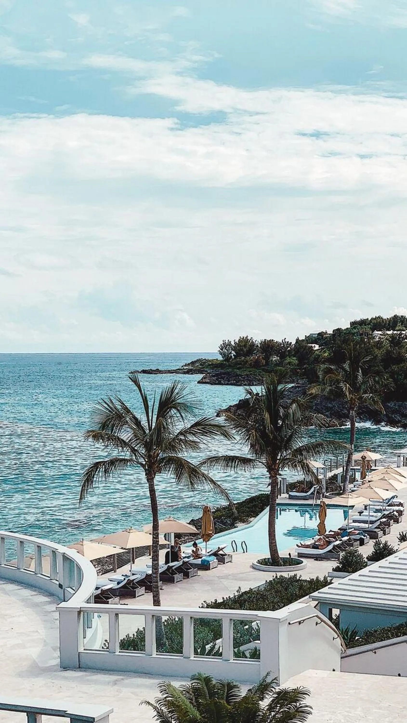 Beach in The Loren at Pink Beach